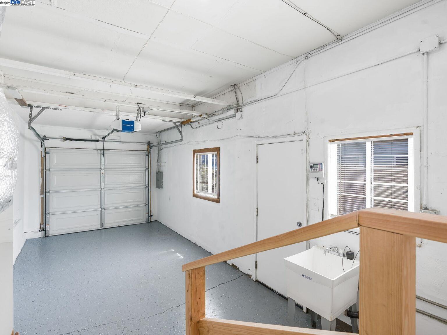 Detail Gallery Image 43 of 60 For 455 32nd St, Richmond,  CA 94804 - 3 Beds | 2 Baths