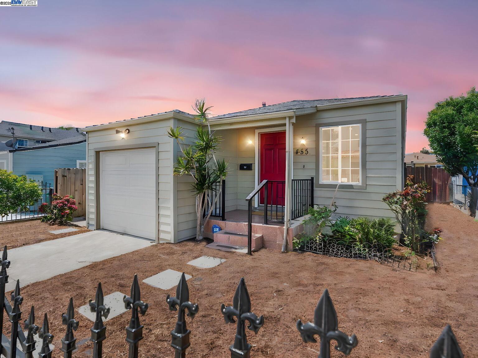 Detail Gallery Image 59 of 60 For 455 32nd St, Richmond,  CA 94804 - 3 Beds | 2 Baths