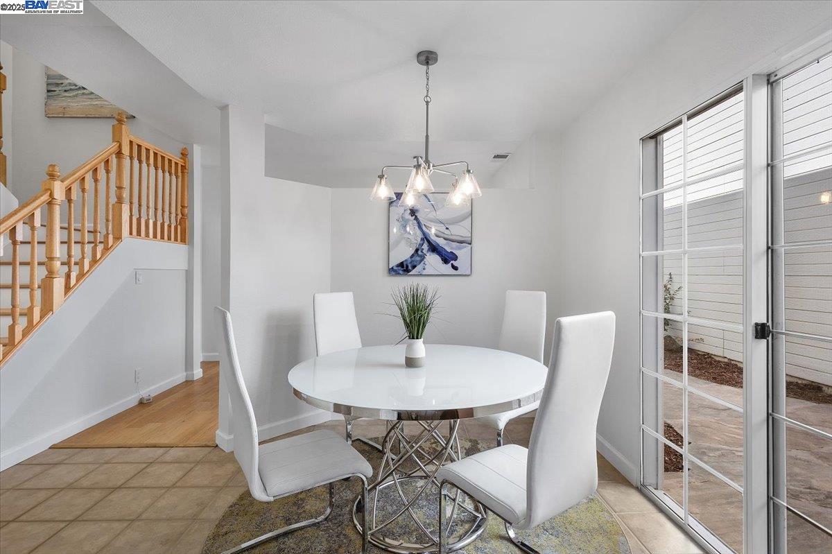 Detail Gallery Image 12 of 43 For 6477 Potrero Drive, Newark,  CA 94560 - 3 Beds | 2/1 Baths