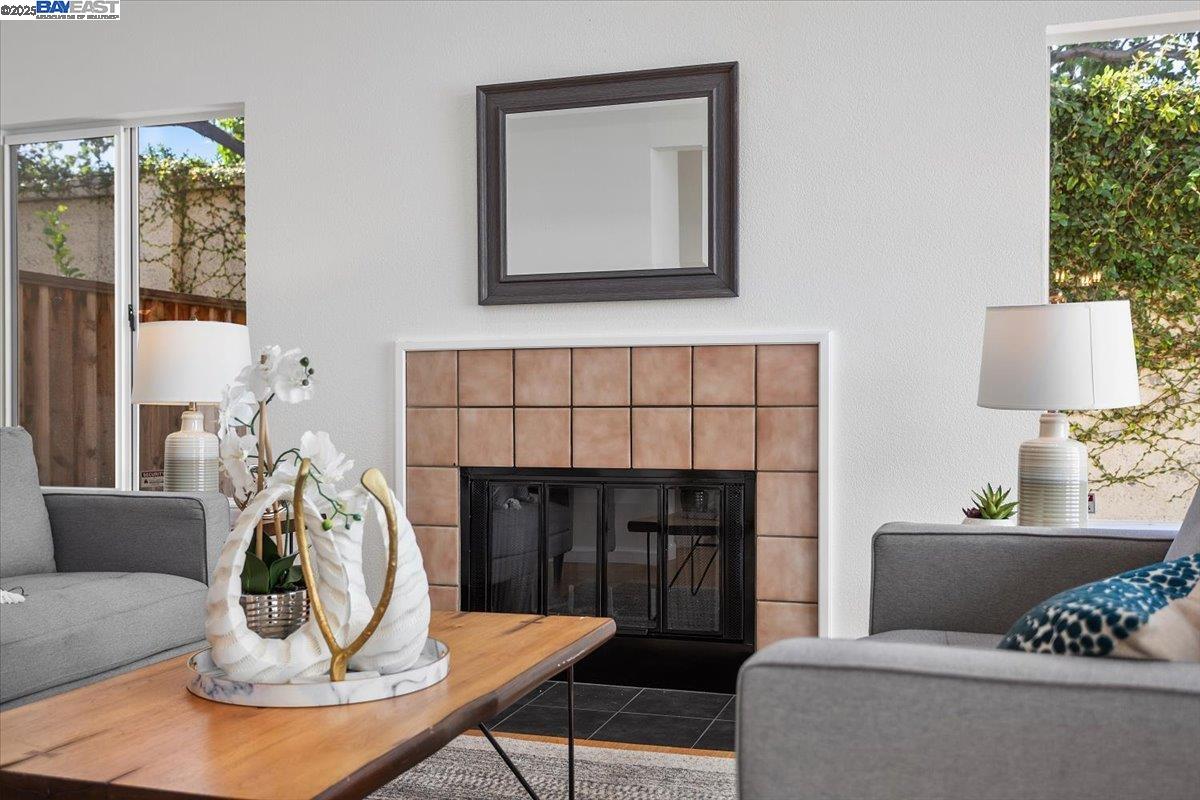Detail Gallery Image 17 of 43 For 6477 Potrero Drive, Newark,  CA 94560 - 3 Beds | 2/1 Baths