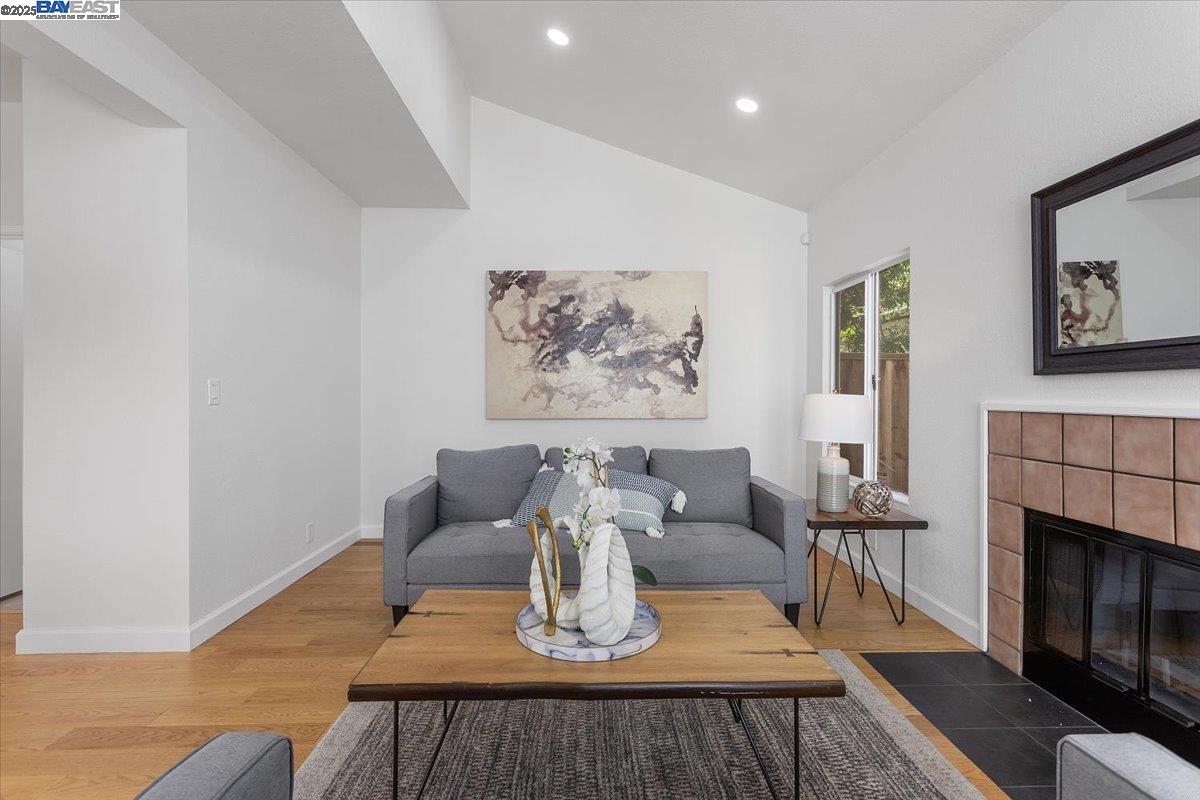 Detail Gallery Image 33 of 43 For 6477 Potrero Drive, Newark,  CA 94560 - 3 Beds | 2/1 Baths