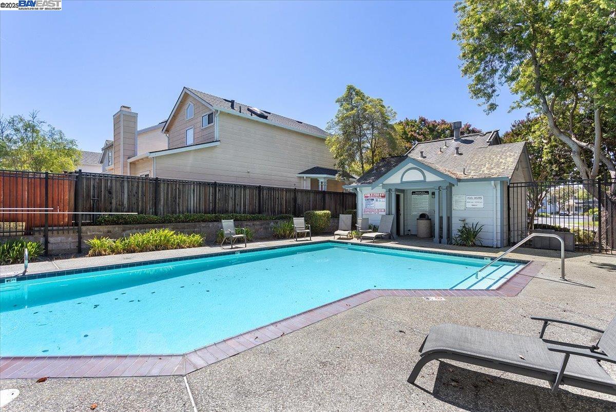 Detail Gallery Image 40 of 43 For 6477 Potrero Drive, Newark,  CA 94560 - 3 Beds | 2/1 Baths
