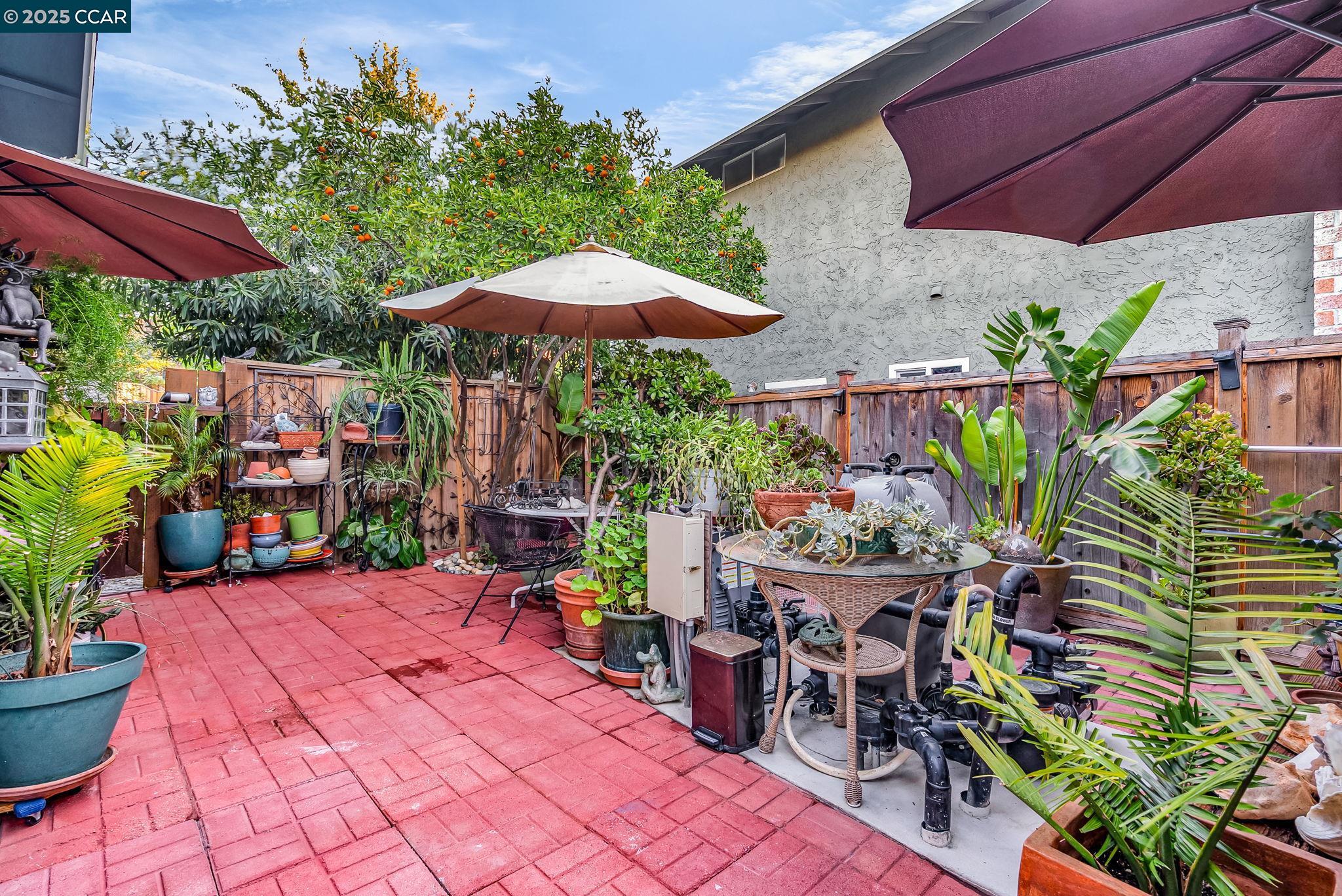 Detail Gallery Image 16 of 17 For 5465 Preston Ct, Concord,  CA 94521 - 4 Beds | 2 Baths