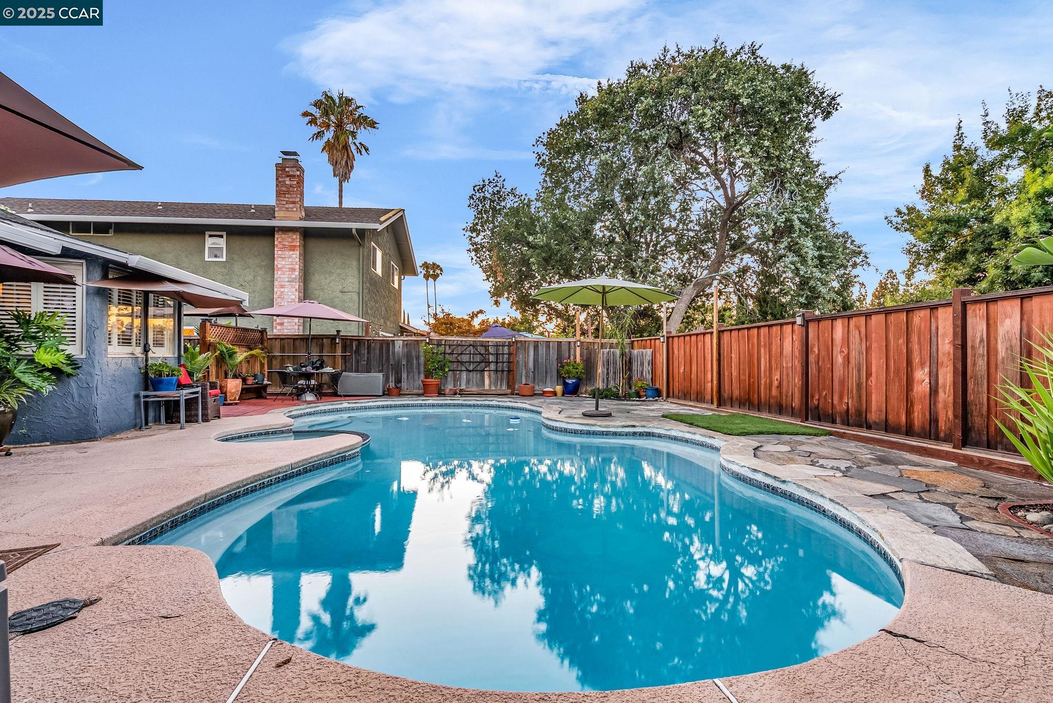 Detail Gallery Image 17 of 17 For 5465 Preston Ct, Concord,  CA 94521 - 4 Beds | 2 Baths