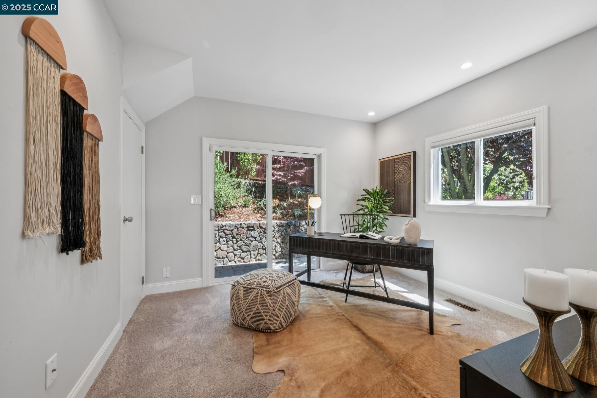 Detail Gallery Image 32 of 53 For 58 Buckeye Ave, Oakland,  CA 94618 - 4 Beds | 3 Baths