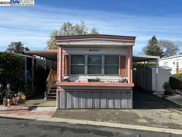 Detail Gallery Image 1 of 21 For 1382 via Deste #61,  Livermore,  CA 94551 - 2 Beds | 1 Baths