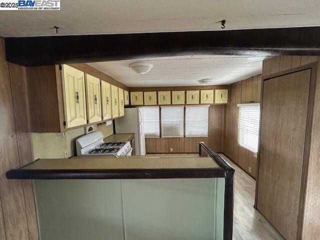Detail Gallery Image 3 of 21 For 1382 via Deste #61,  Livermore,  CA 94551 - 2 Beds | 1 Baths