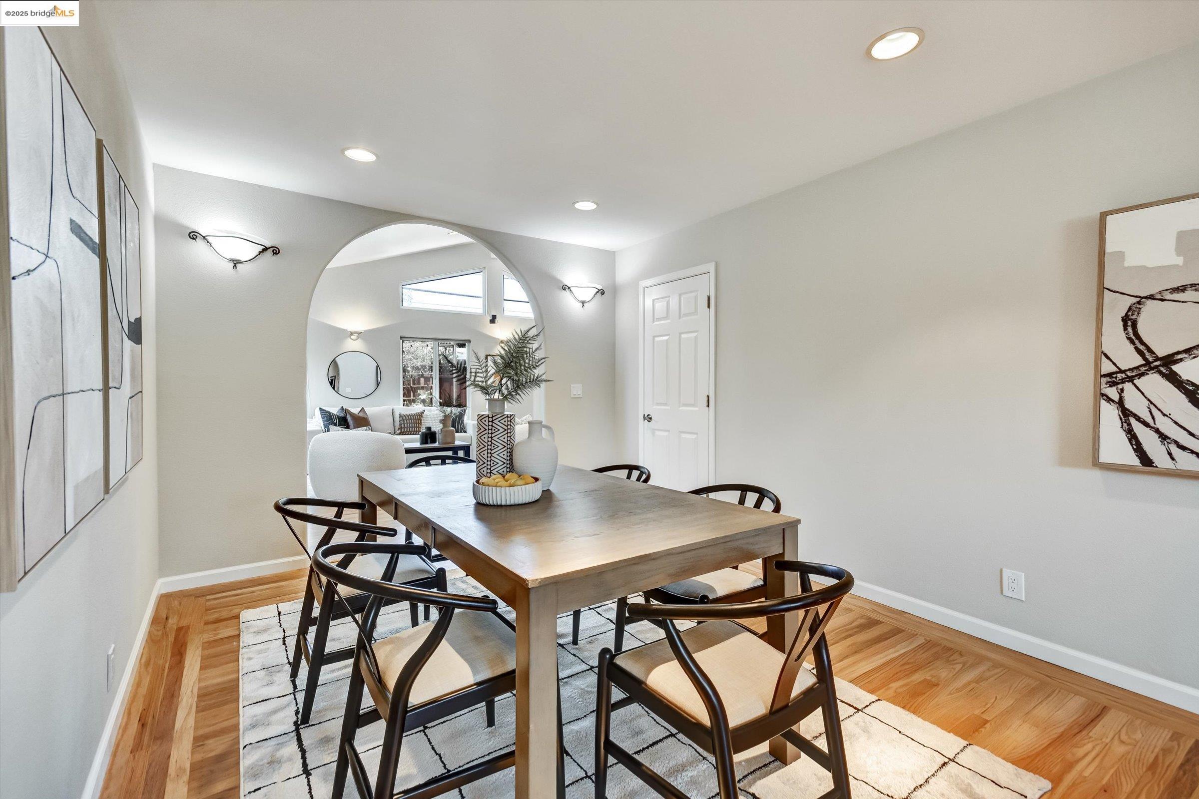 Detail Gallery Image 11 of 60 For 1443 Phantom Ave, San Jose,  CA 95125-5220 - 3 Beds | 2 Baths