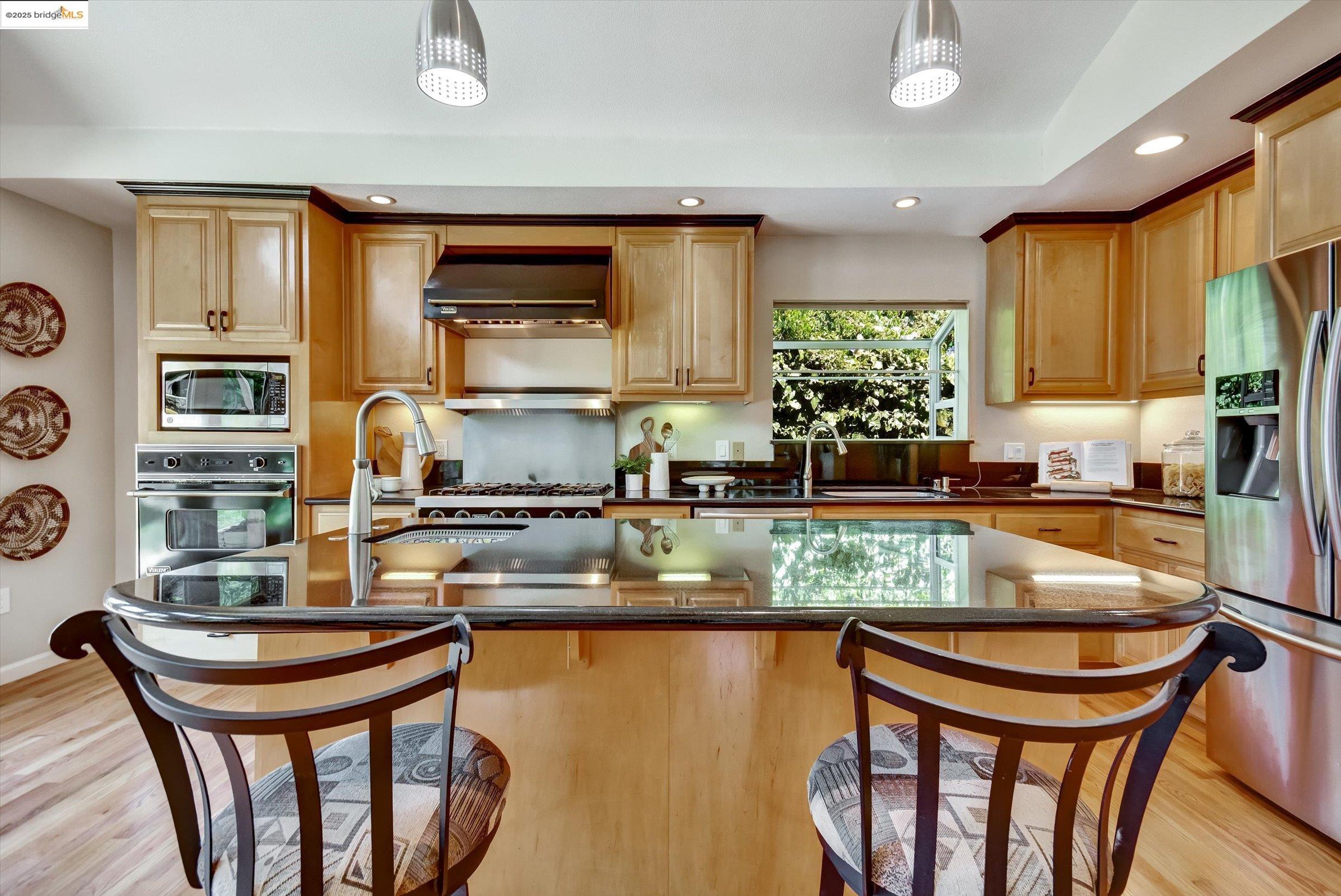 Detail Gallery Image 17 of 60 For 1443 Phantom Ave, San Jose,  CA 95125-5220 - 3 Beds | 2 Baths
