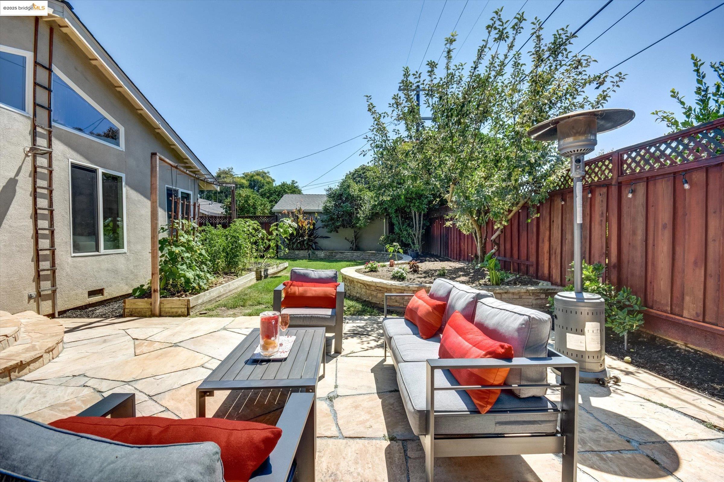 Detail Gallery Image 44 of 60 For 1443 Phantom Ave, San Jose,  CA 95125-5220 - 3 Beds | 2 Baths