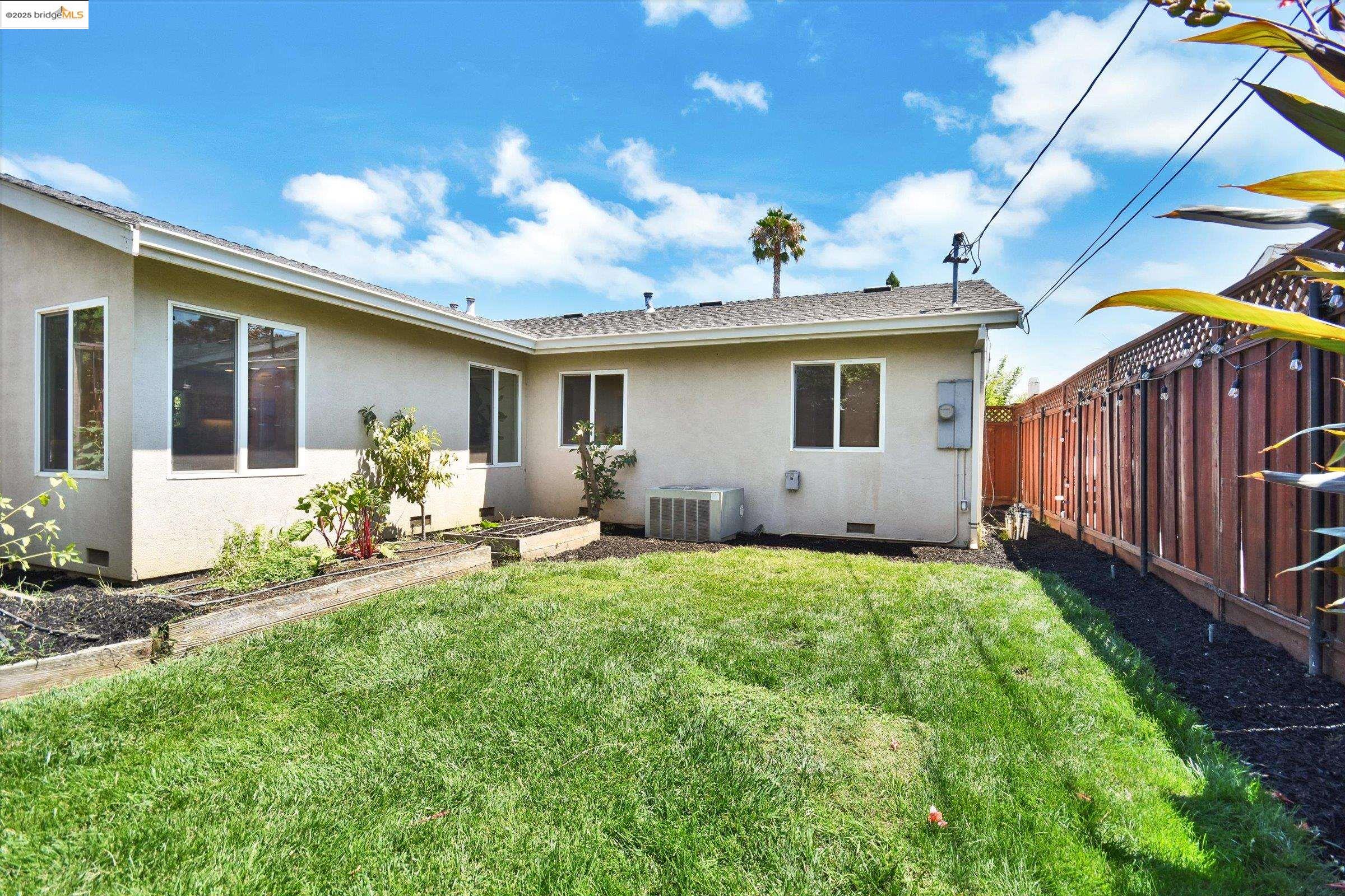 Detail Gallery Image 46 of 60 For 1443 Phantom Ave, San Jose,  CA 95125-5220 - 3 Beds | 2 Baths