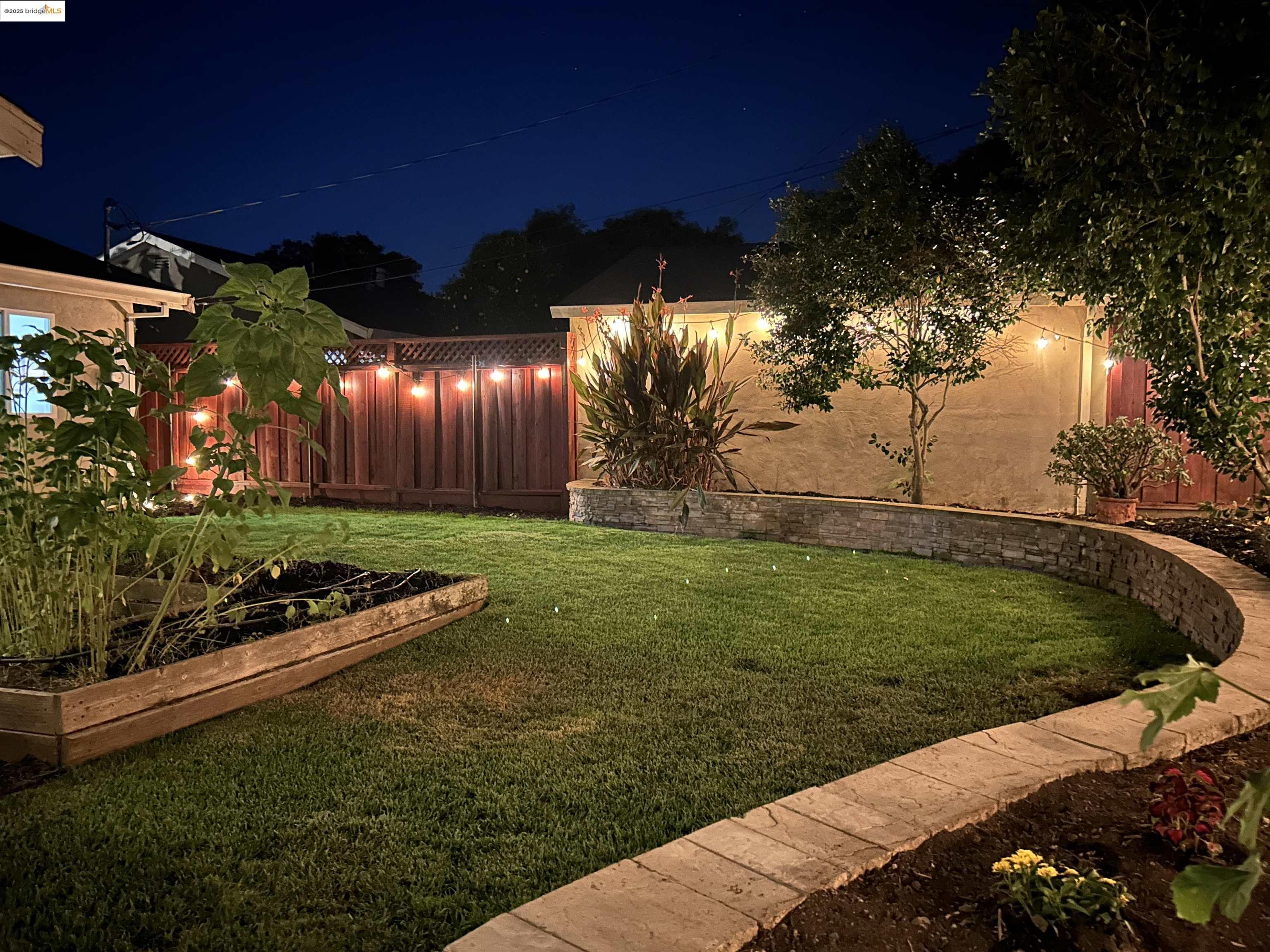 Detail Gallery Image 50 of 60 For 1443 Phantom Ave, San Jose,  CA 95125-5220 - 3 Beds | 2 Baths