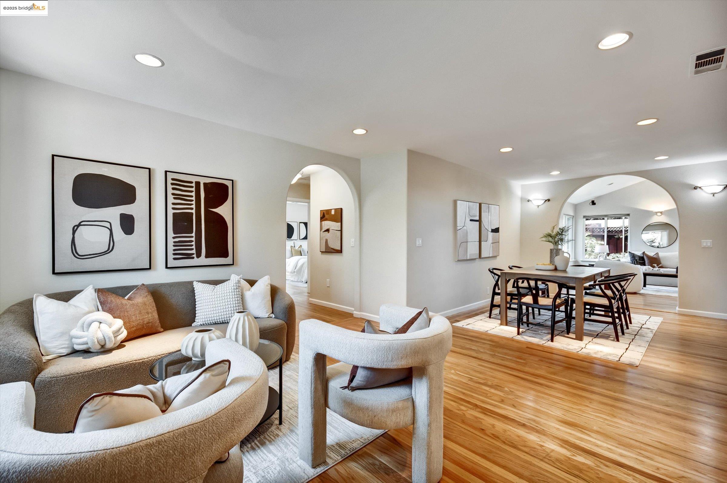 Detail Gallery Image 6 of 60 For 1443 Phantom Ave, San Jose,  CA 95125-5220 - 3 Beds | 2 Baths