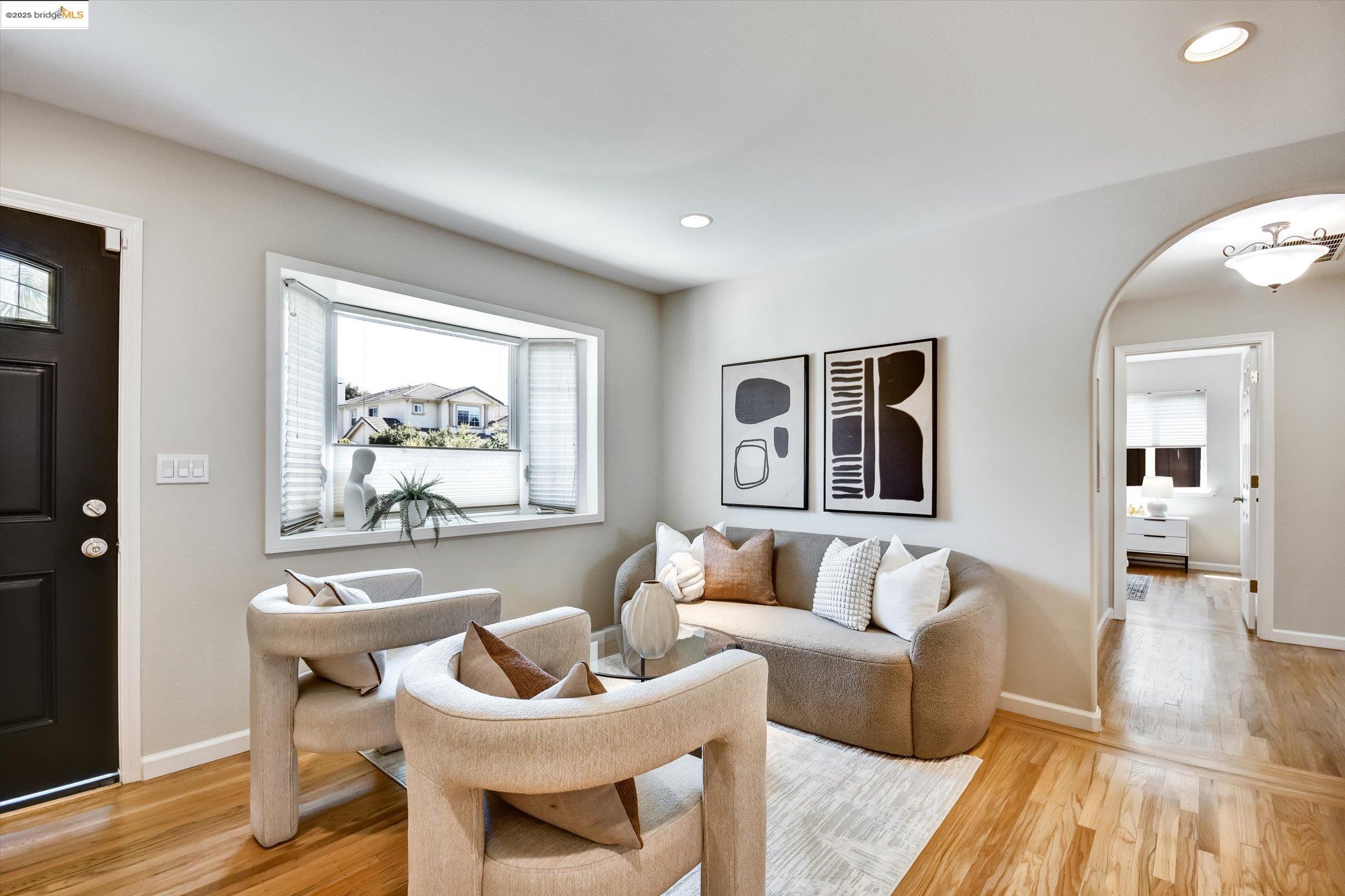 Detail Gallery Image 7 of 60 For 1443 Phantom Ave, San Jose,  CA 95125-5220 - 3 Beds | 2 Baths