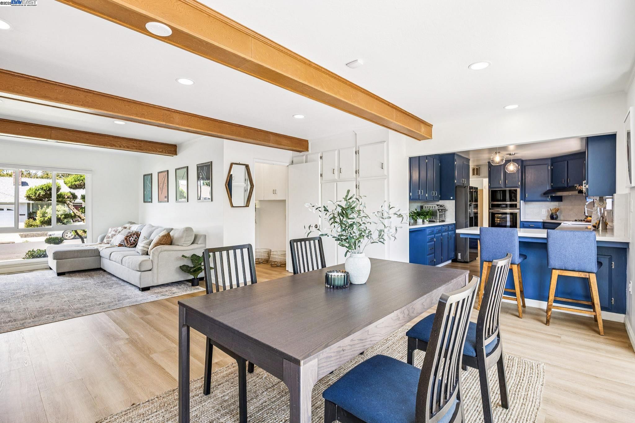 Detail Gallery Image 15 of 30 For 24 via Hermosa, San Lorenzo,  CA 94580 - 3 Beds | 2 Baths