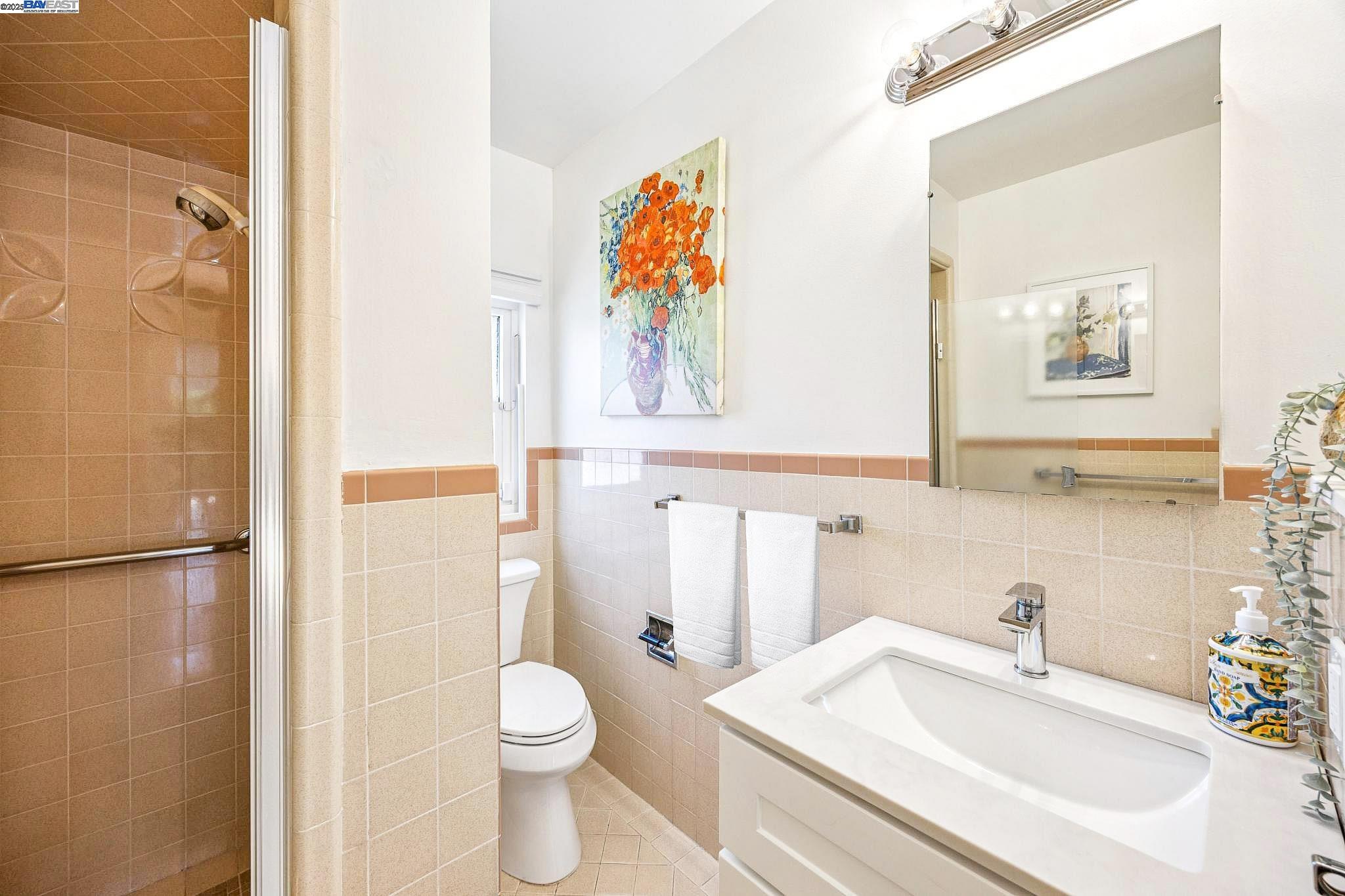 Detail Gallery Image 22 of 30 For 24 via Hermosa, San Lorenzo,  CA 94580 - 3 Beds | 2 Baths