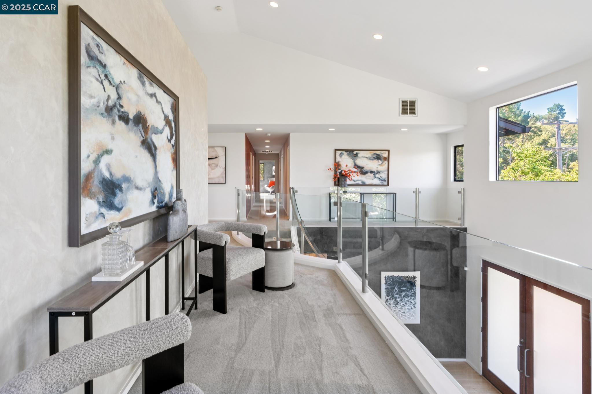Detail Gallery Image 29 of 51 For 127 Devin Dr, Moraga,  CA 94556 - 6 Beds | 4/1 Baths
