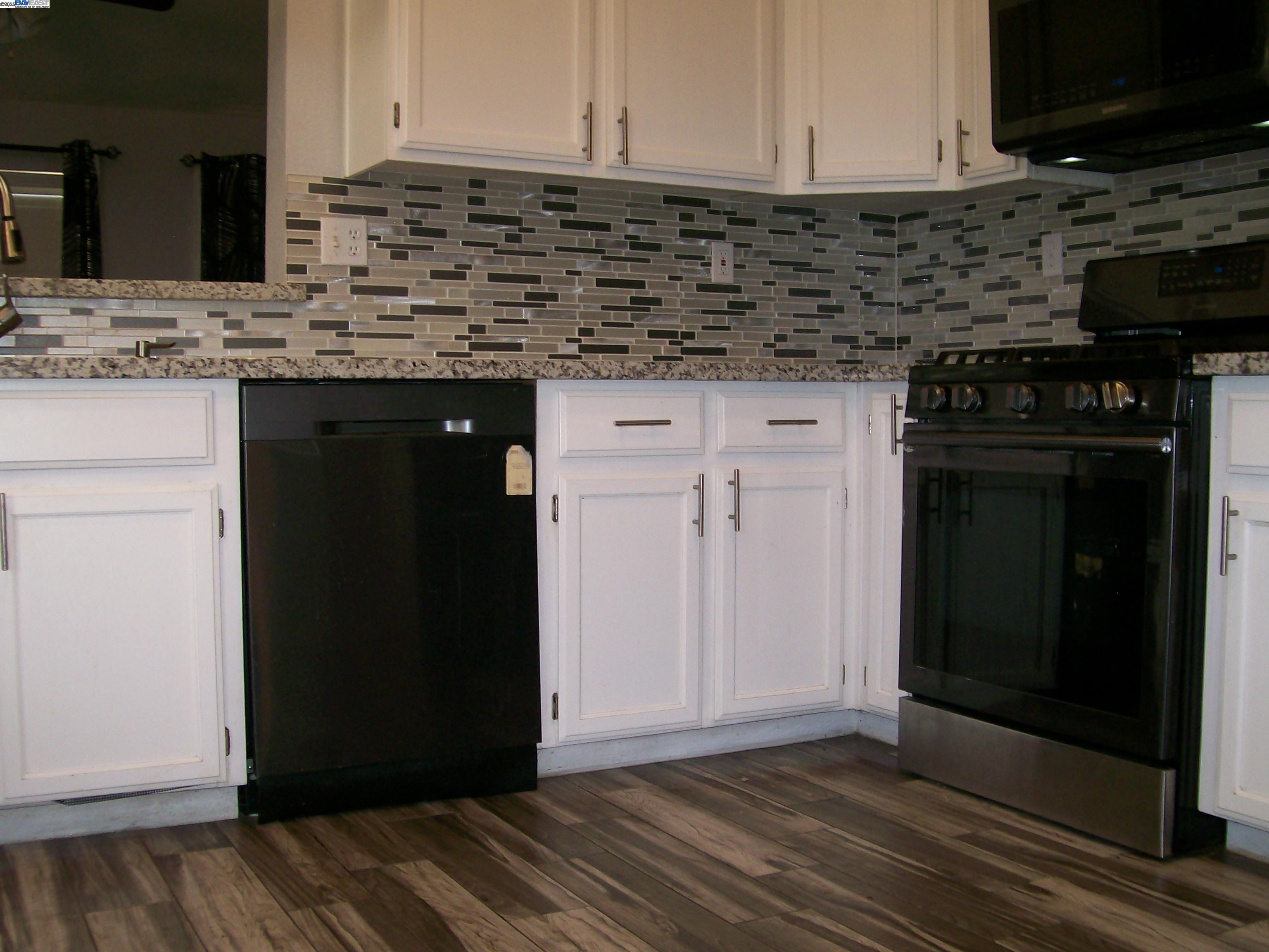 Detail Gallery Image 13 of 39 For 5576 Zaca  Ln, Stockton,  CA 95210 - 3 Beds | 2 Baths