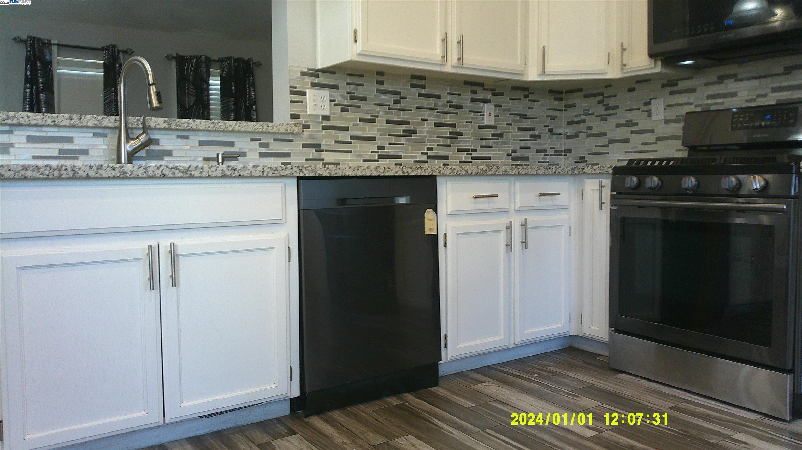 Detail Gallery Image 15 of 39 For 5576 Zaca  Ln, Stockton,  CA 95210 - 3 Beds | 2 Baths