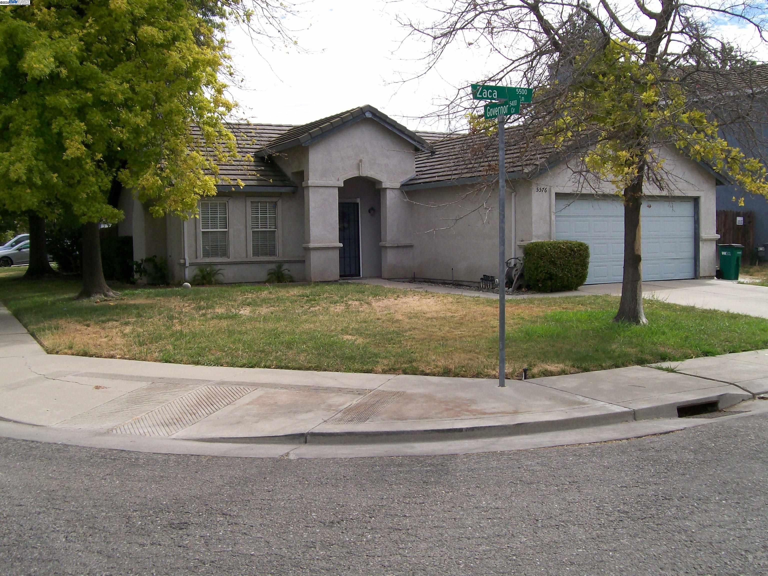 Detail Gallery Image 3 of 39 For 5576 Zaca  Ln, Stockton,  CA 95210 - 3 Beds | 2 Baths