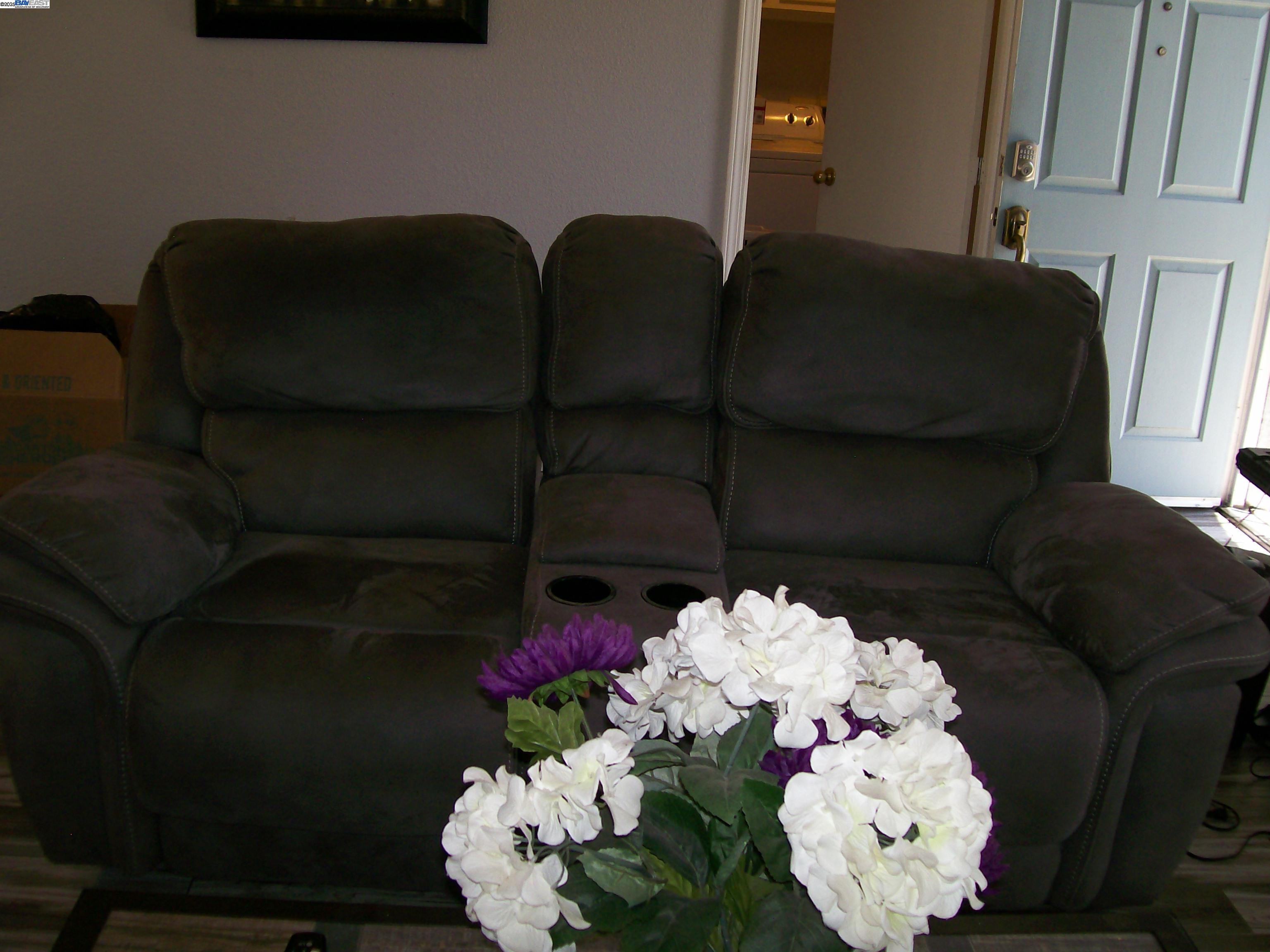 Detail Gallery Image 36 of 39 For 5576 Zaca  Ln, Stockton,  CA 95210 - 3 Beds | 2 Baths