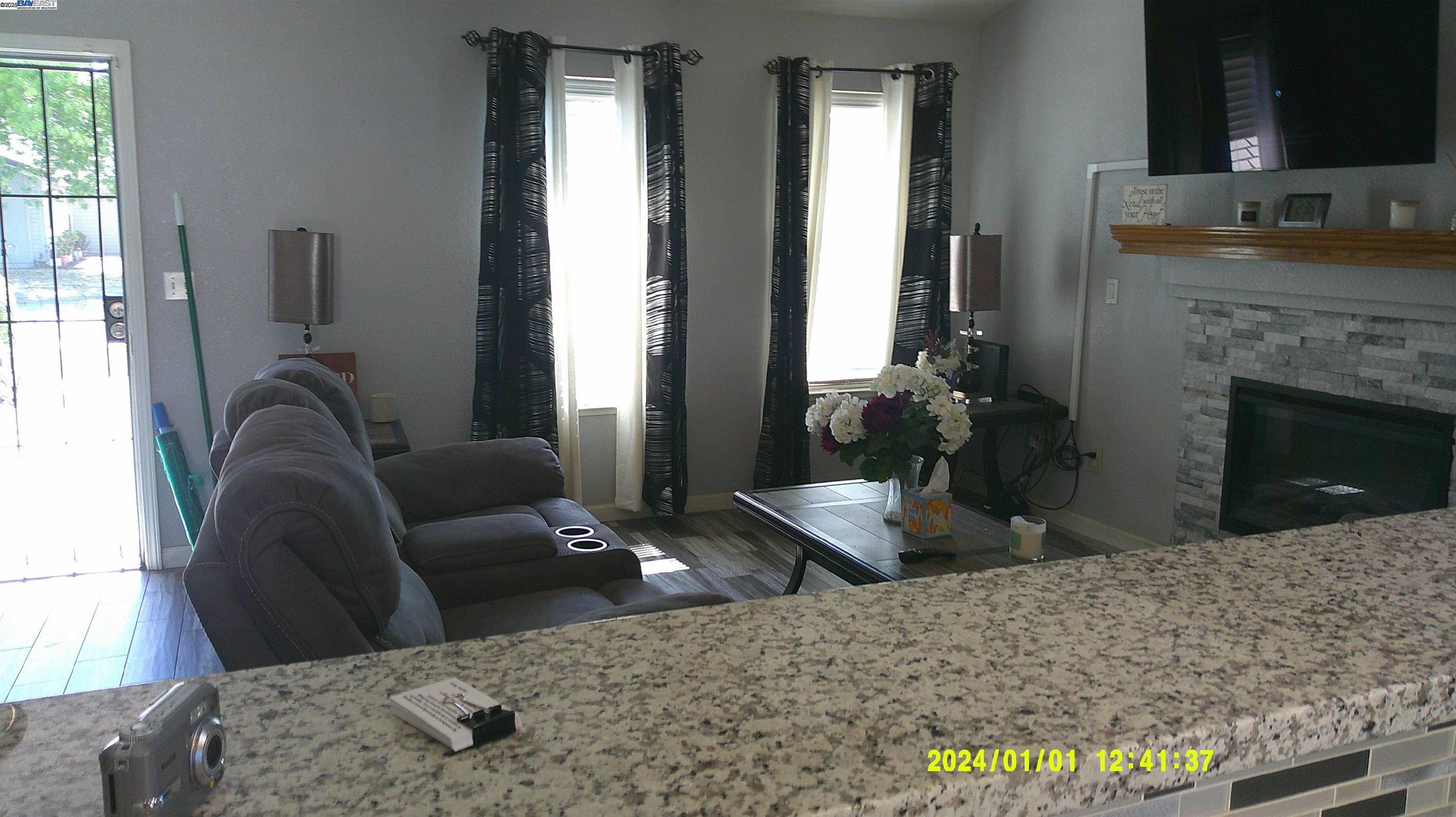Detail Gallery Image 9 of 39 For 5576 Zaca  Ln, Stockton,  CA 95210 - 3 Beds | 2 Baths
