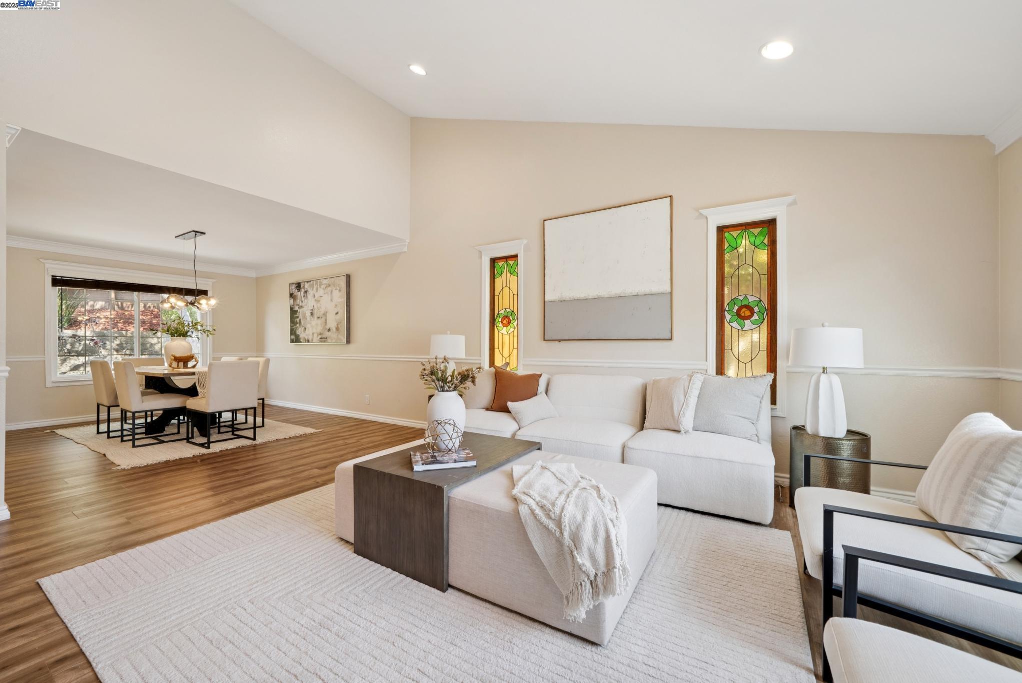 Detail Gallery Image 4 of 59 For 3430 Eureka Ct, Hayward,  CA 94542 - 3 Beds | 2/1 Baths