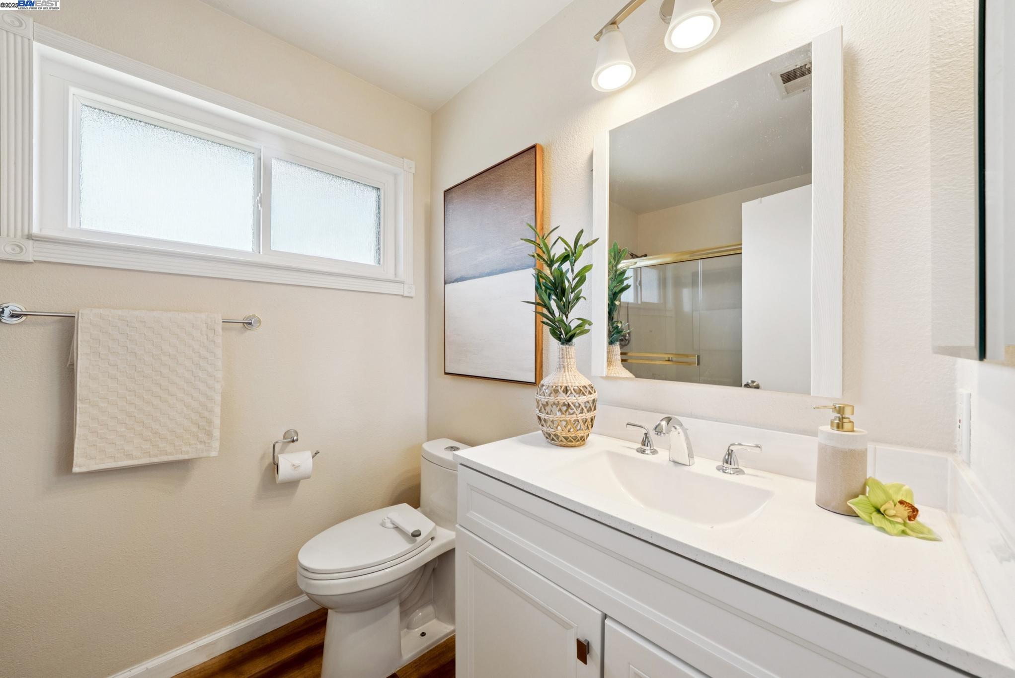 Detail Gallery Image 33 of 59 For 3430 Eureka Ct, Hayward,  CA 94542 - 3 Beds | 2/1 Baths