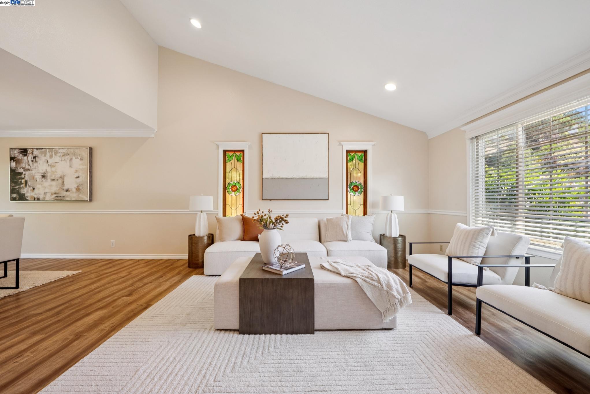 Detail Gallery Image 5 of 59 For 3430 Eureka Ct, Hayward,  CA 94542 - 3 Beds | 2/1 Baths