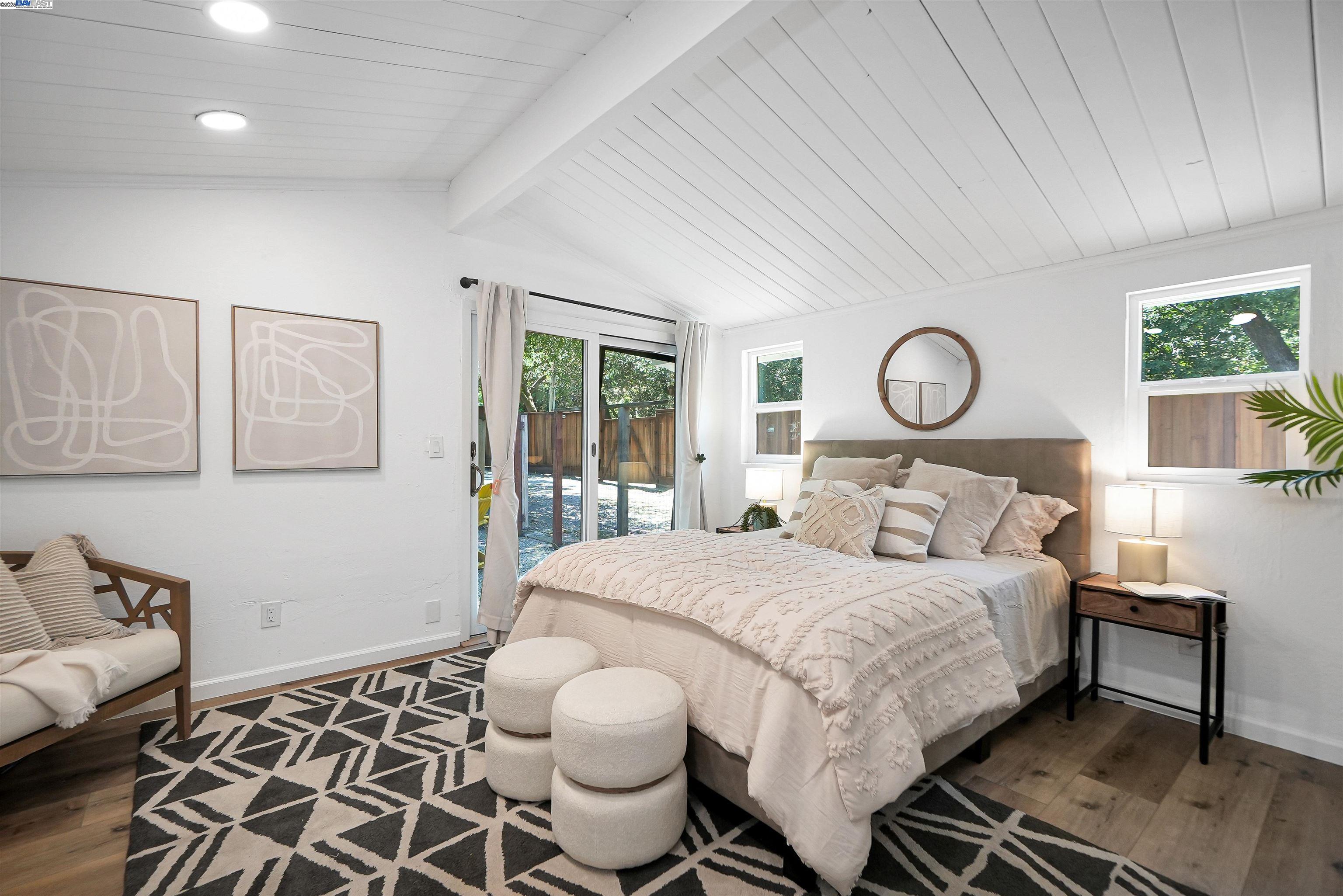 Detail Gallery Image 5 of 29 For 250 Castle Hill Ranch Rd, Walnut Creek,  CA 94595 - 3 Beds | 3 Baths