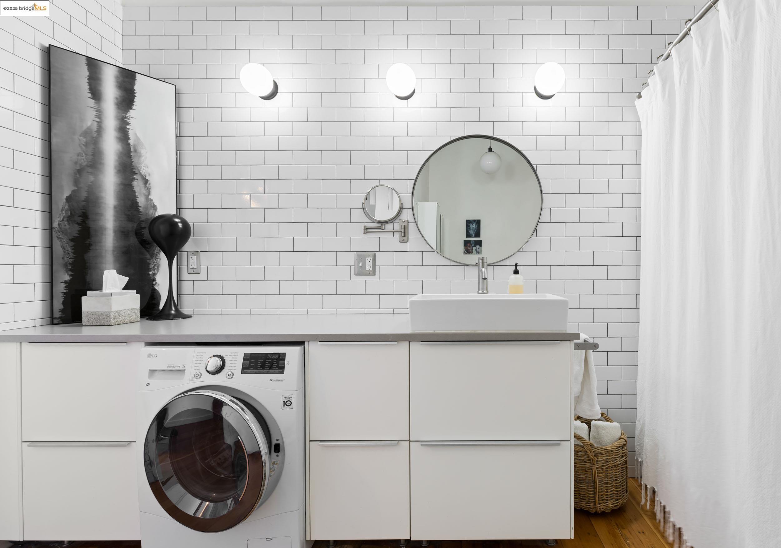 Detail Gallery Image 19 of 37 For 1018 4th Ave #302,  Oakland,  CA 94606 - 1 Beds | 1 Baths