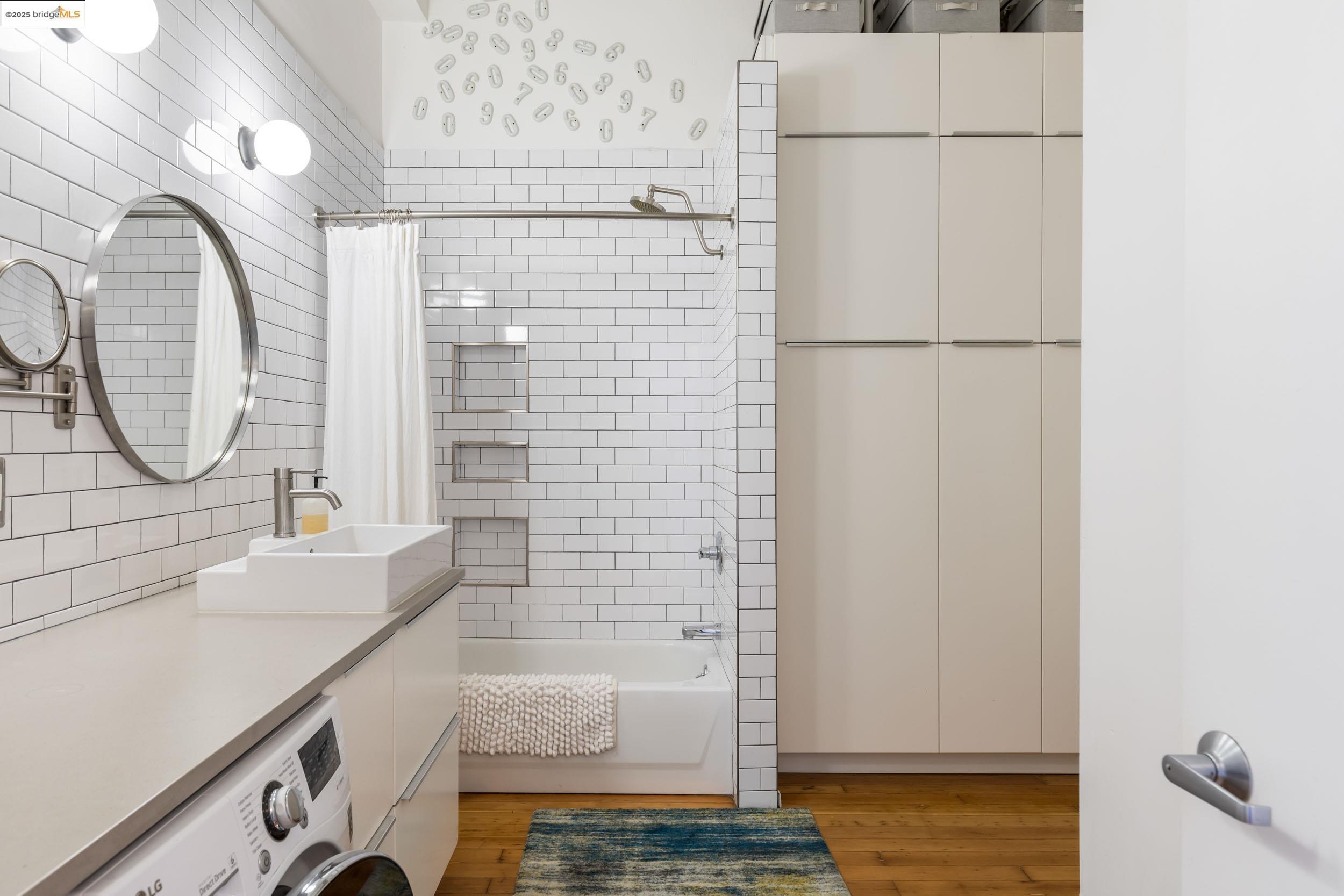 Detail Gallery Image 20 of 37 For 1018 4th Ave #302,  Oakland,  CA 94606 - 1 Beds | 1 Baths
