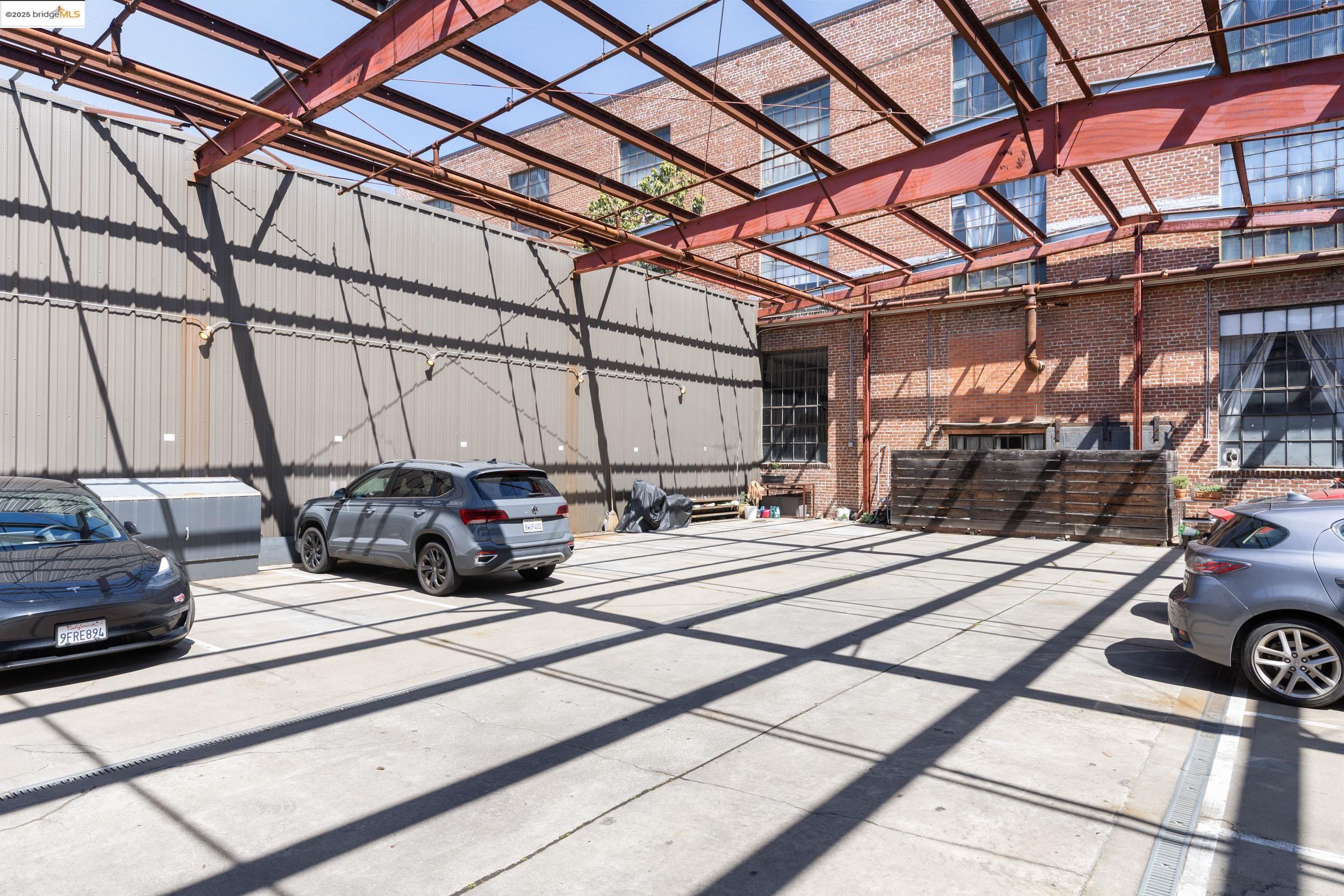 Detail Gallery Image 26 of 37 For 1018 4th Ave #302,  Oakland,  CA 94606 - 1 Beds | 1 Baths