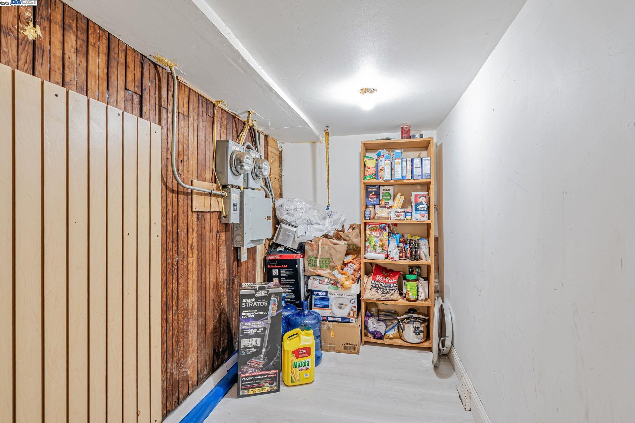 Detail Gallery Image 22 of 24 For 2530 Market St, Oakland,  CA 94607 - 2 Beds | 1 Baths