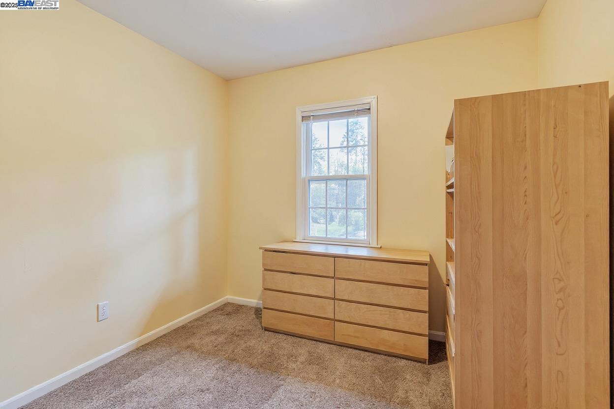 Detail Gallery Image 5 of 24 For 2530 Market St, Oakland,  CA 94607 - 2 Beds | 1 Baths
