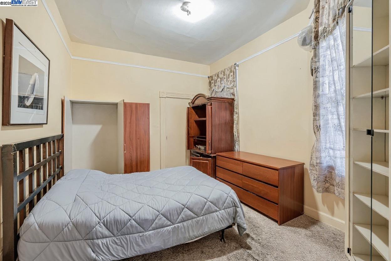 Detail Gallery Image 6 of 24 For 2530 Market St, Oakland,  CA 94607 - 2 Beds | 1 Baths