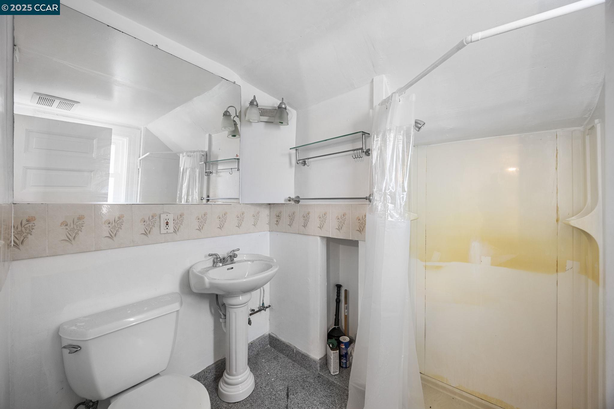 Detail Gallery Image 29 of 29 For 1220 Chestnut St, Alameda,  CA 94501 - – Beds | – Baths