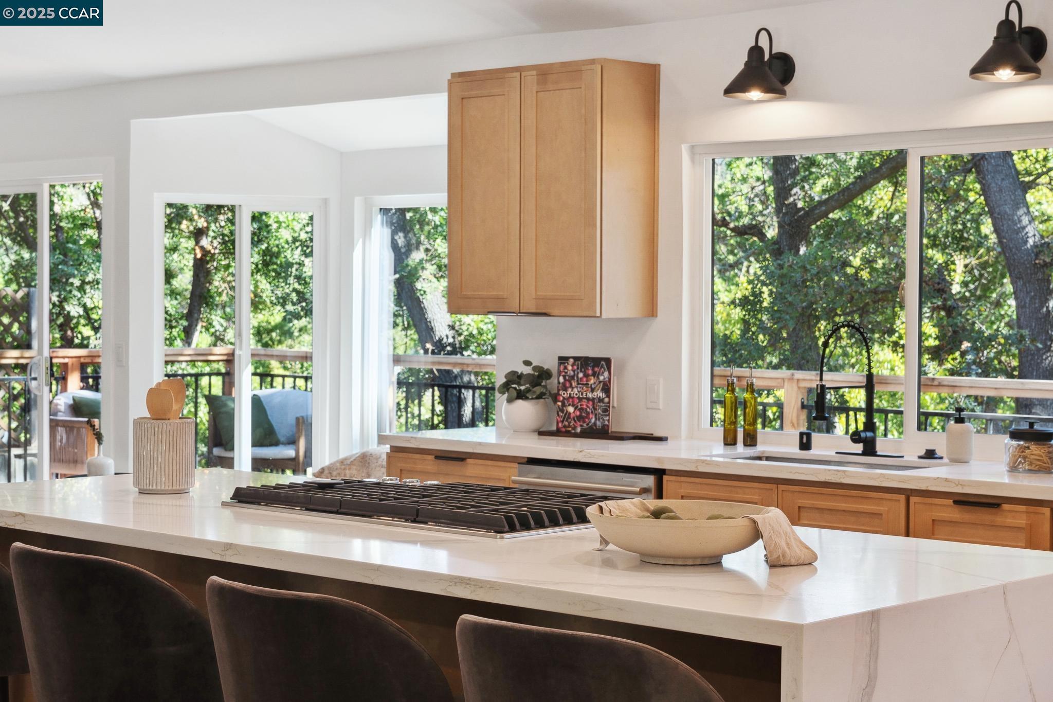 Detail Gallery Image 12 of 32 For 423 Del Sol, Pleasanton,  CA 94566 - 3 Beds | 2 Baths