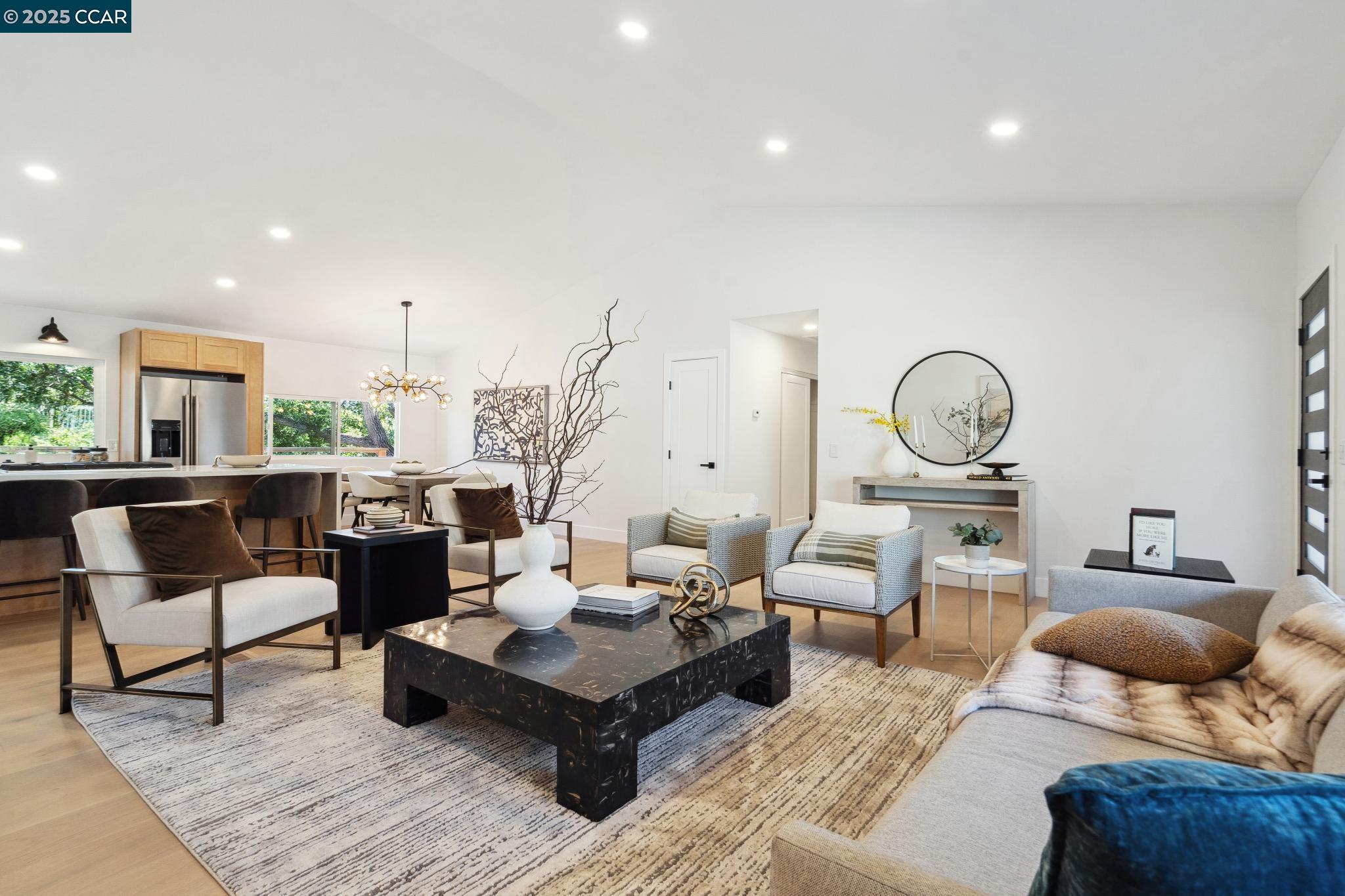 Detail Gallery Image 5 of 32 For 423 Del Sol, Pleasanton,  CA 94566 - 3 Beds | 2 Baths