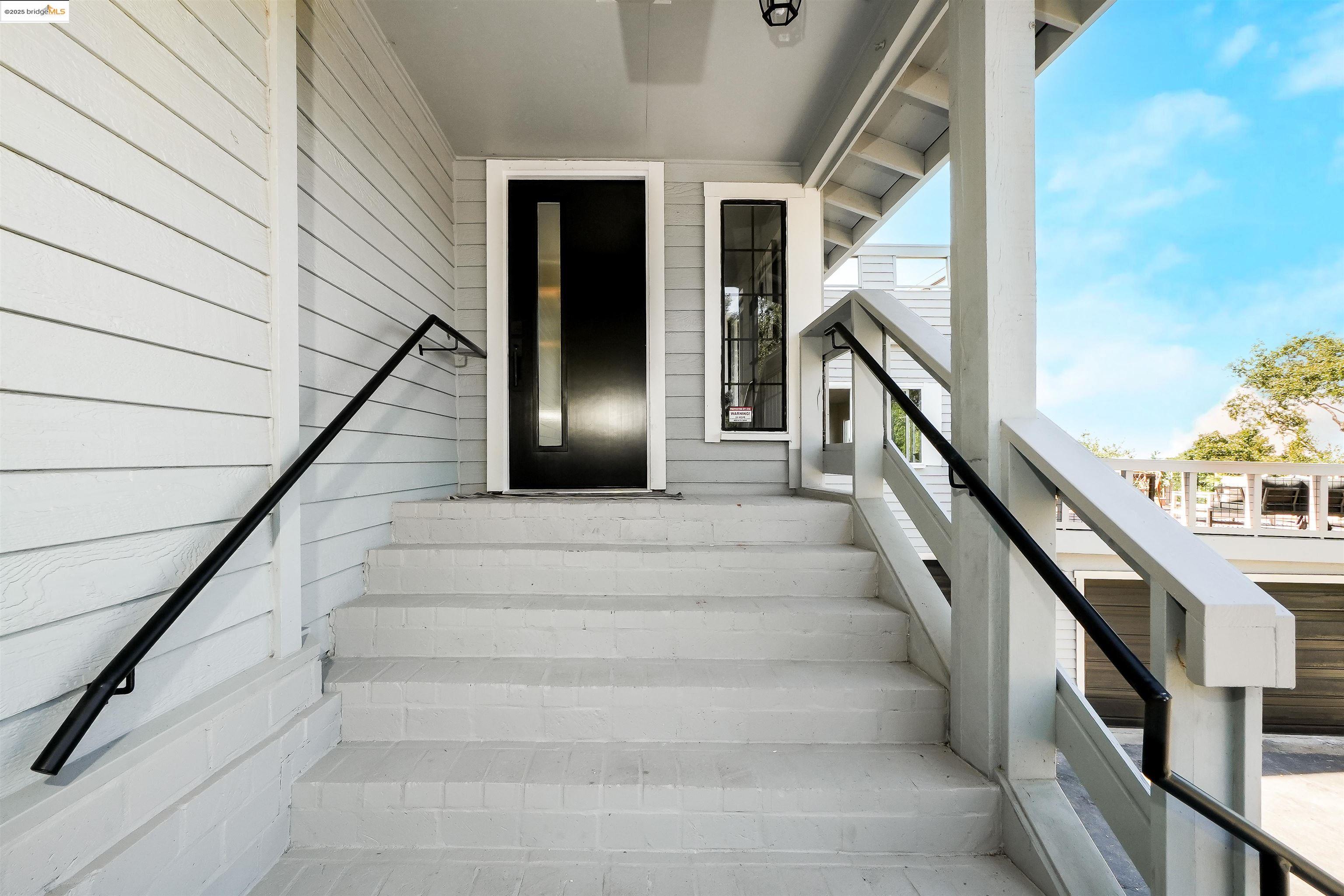 Detail Gallery Image 39 of 53 For 102 Castlewood, Pleasanton,  CA 94566 - 5 Beds | 3 Baths