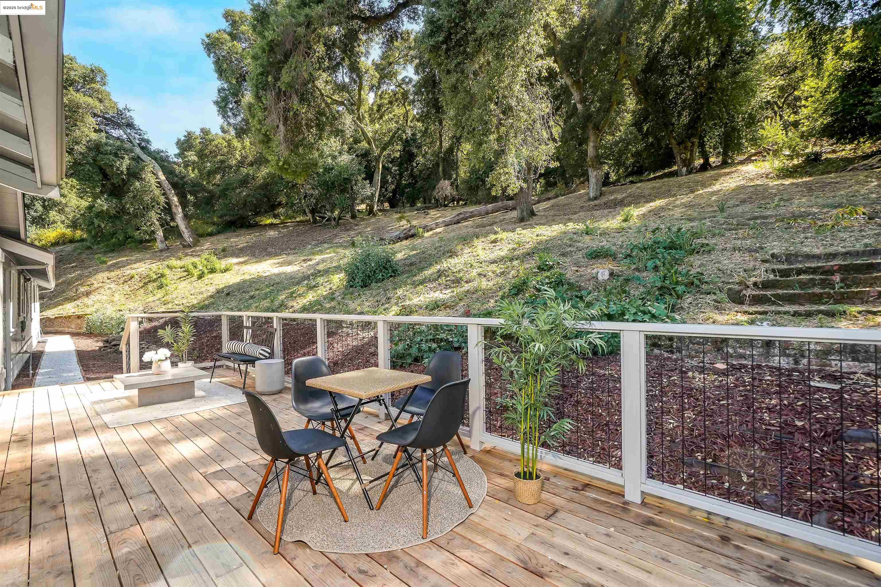 Detail Gallery Image 44 of 53 For 102 Castlewood, Pleasanton,  CA 94566 - 5 Beds | 3 Baths