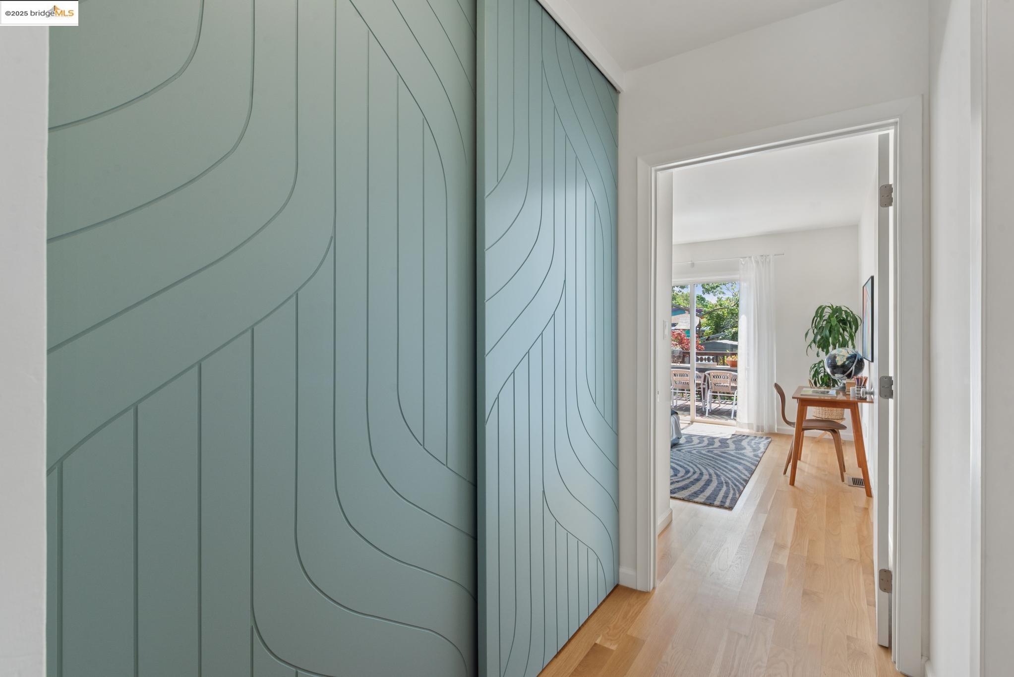 Detail Gallery Image 18 of 59 For 1516 Parker St, Berkeley,  CA 94703 - 3 Beds | 2 Baths