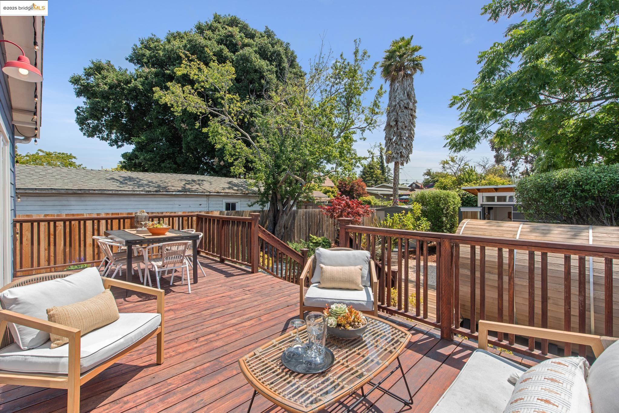 Detail Gallery Image 34 of 59 For 1516 Parker St, Berkeley,  CA 94703 - 3 Beds | 2 Baths