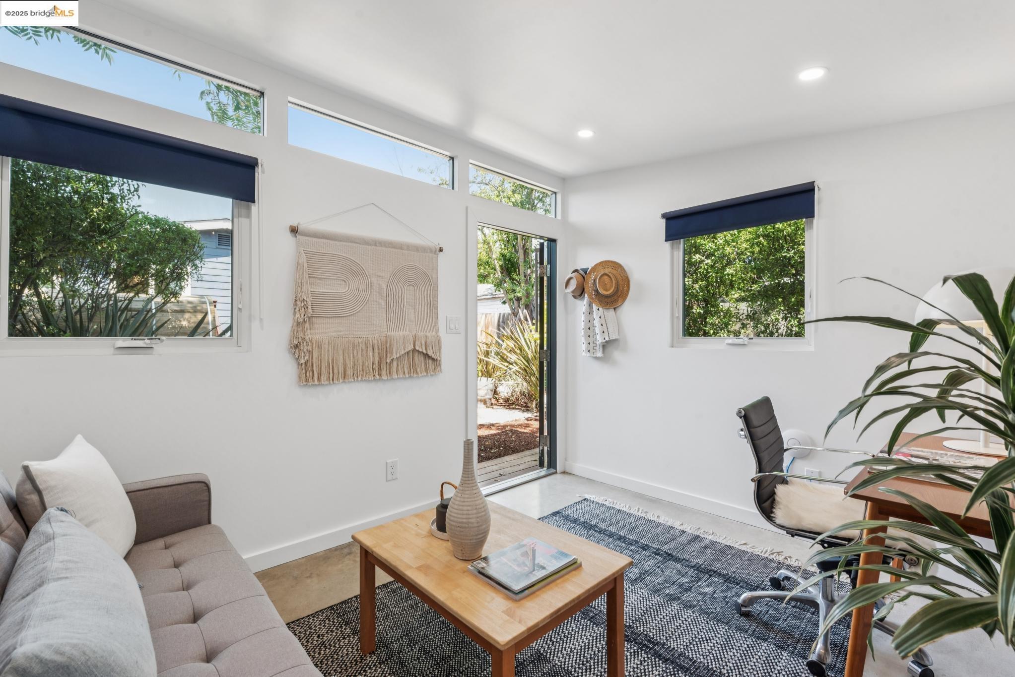 Detail Gallery Image 52 of 59 For 1516 Parker St, Berkeley,  CA 94703 - 3 Beds | 2 Baths