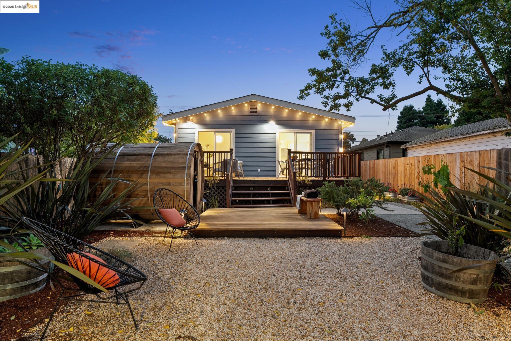 Detail Gallery Image 54 of 59 For 1516 Parker St, Berkeley,  CA 94703 - 3 Beds | 2 Baths