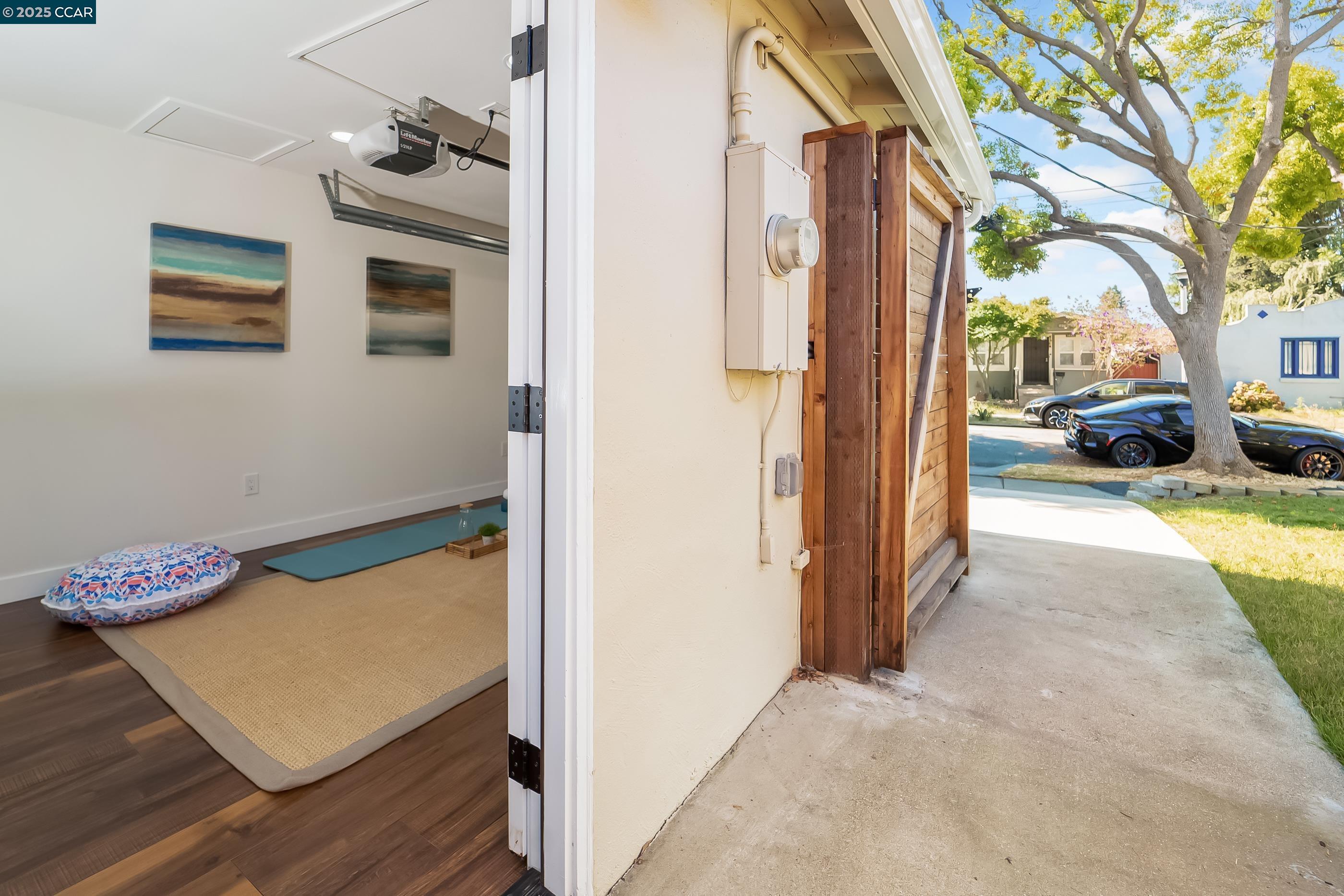Detail Gallery Image 33 of 39 For 1058 Victoria Ave, San Leandro,  CA 94577 - 2 Beds | 1 Baths