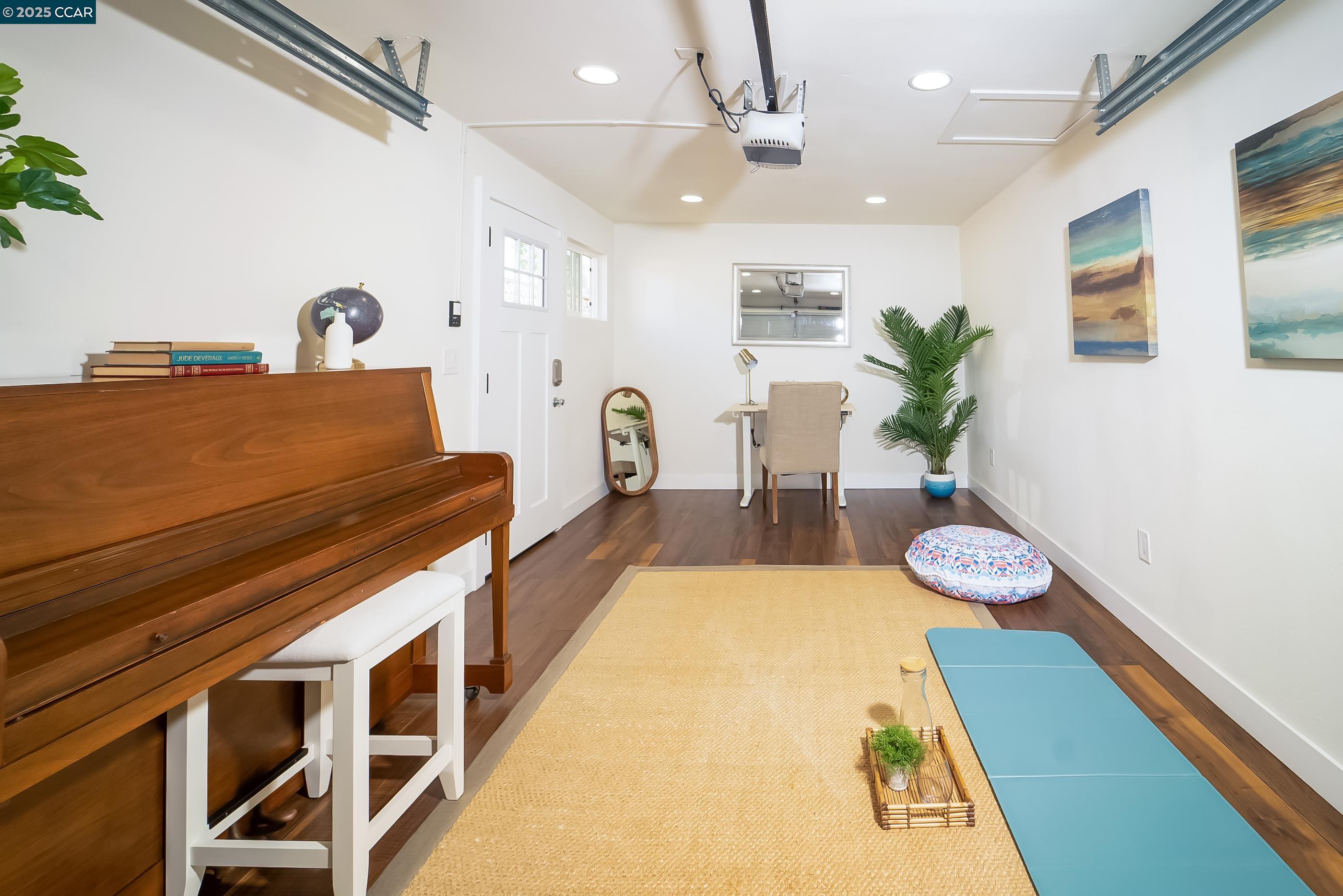 Detail Gallery Image 37 of 39 For 1058 Victoria Ave, San Leandro,  CA 94577 - 2 Beds | 1 Baths