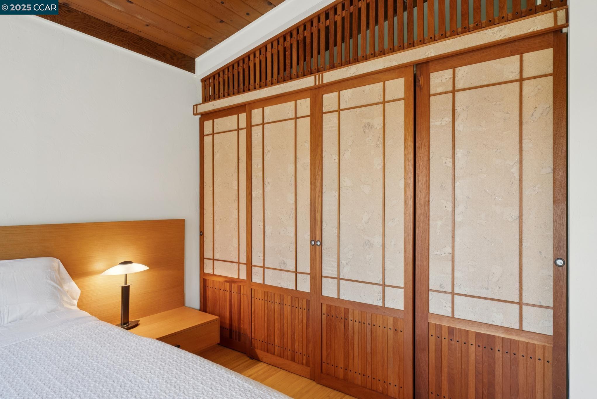 Detail Gallery Image 34 of 56 For 1060 Curtis Street, Albany,  CA 94706 - 2 Beds | 1 Baths