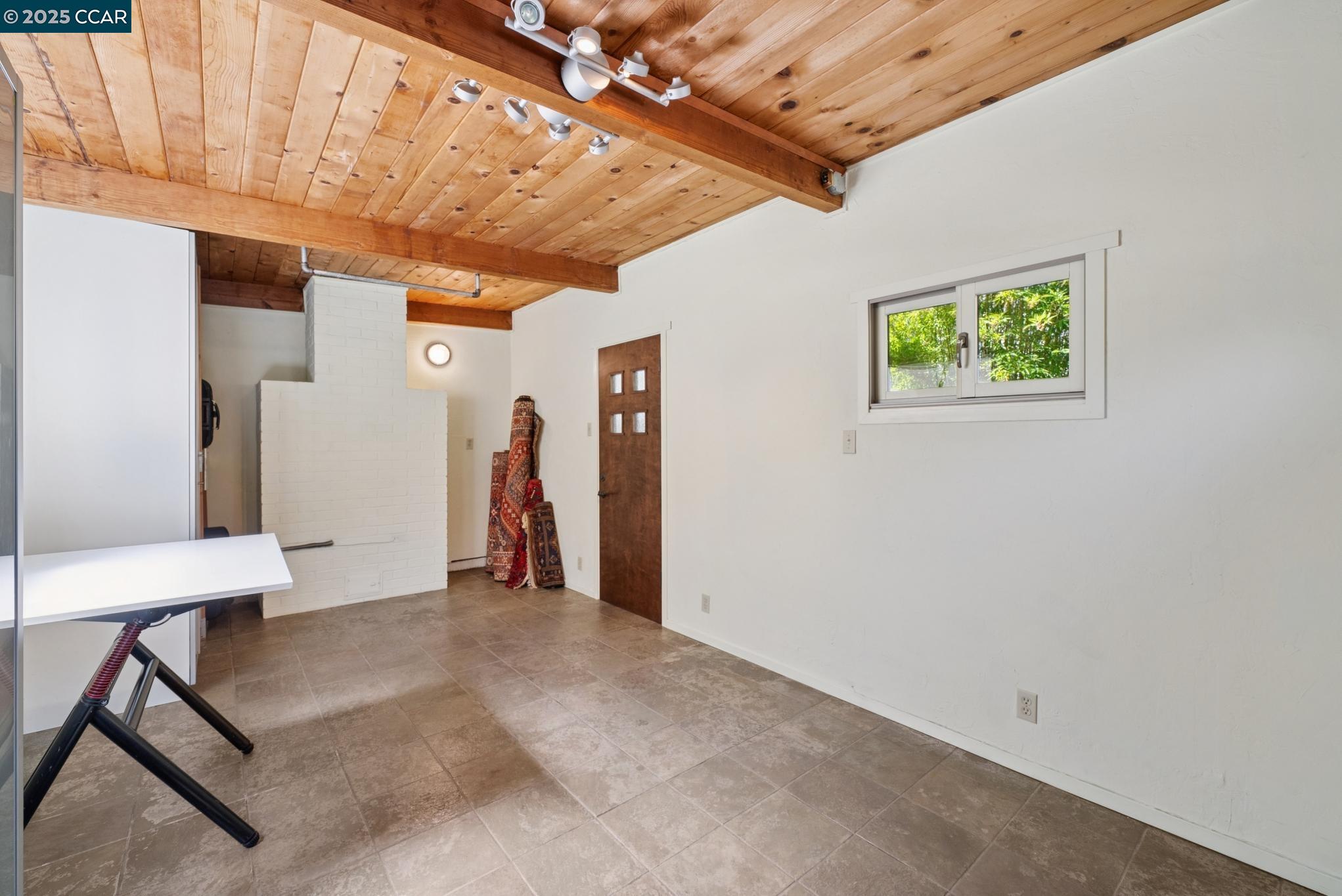 Detail Gallery Image 51 of 56 For 1060 Curtis Street, Albany,  CA 94706 - 2 Beds | 1 Baths