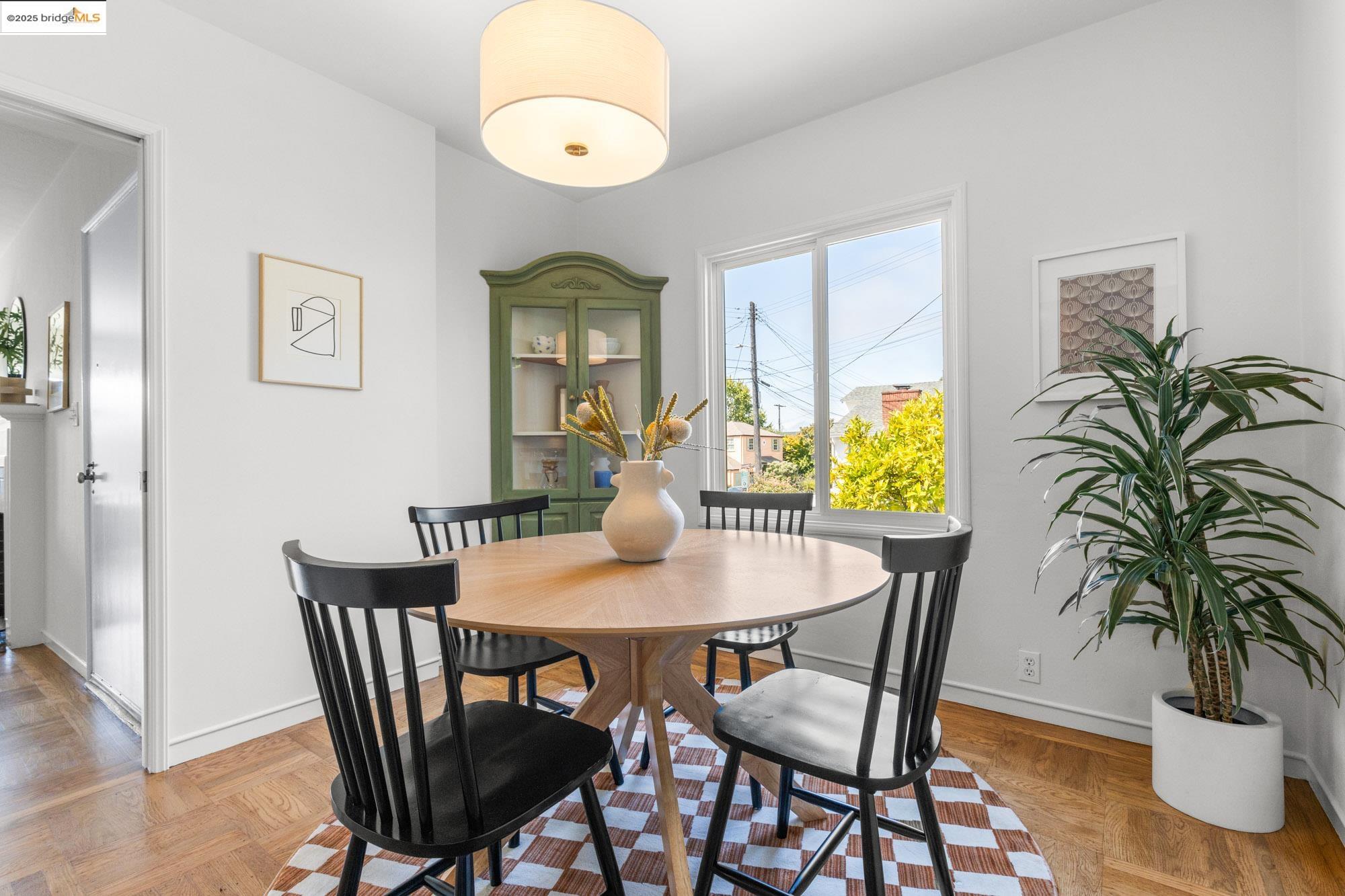 Detail Gallery Image 18 of 46 For 1420 Catherine Dr, Berkeley,  CA 94702 - 2 Beds | 1 Baths